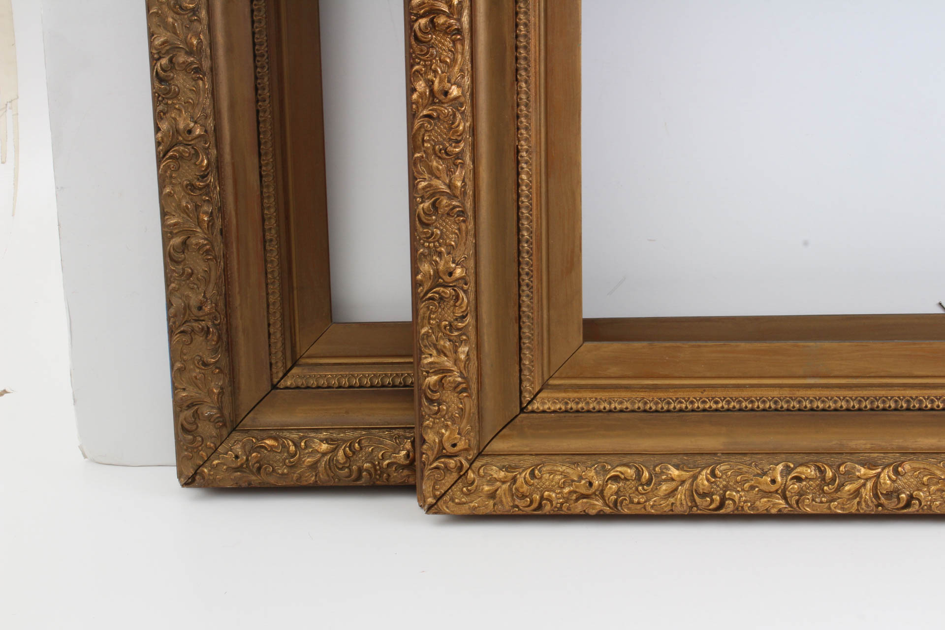Ornate Gold Tone Frames EBTH