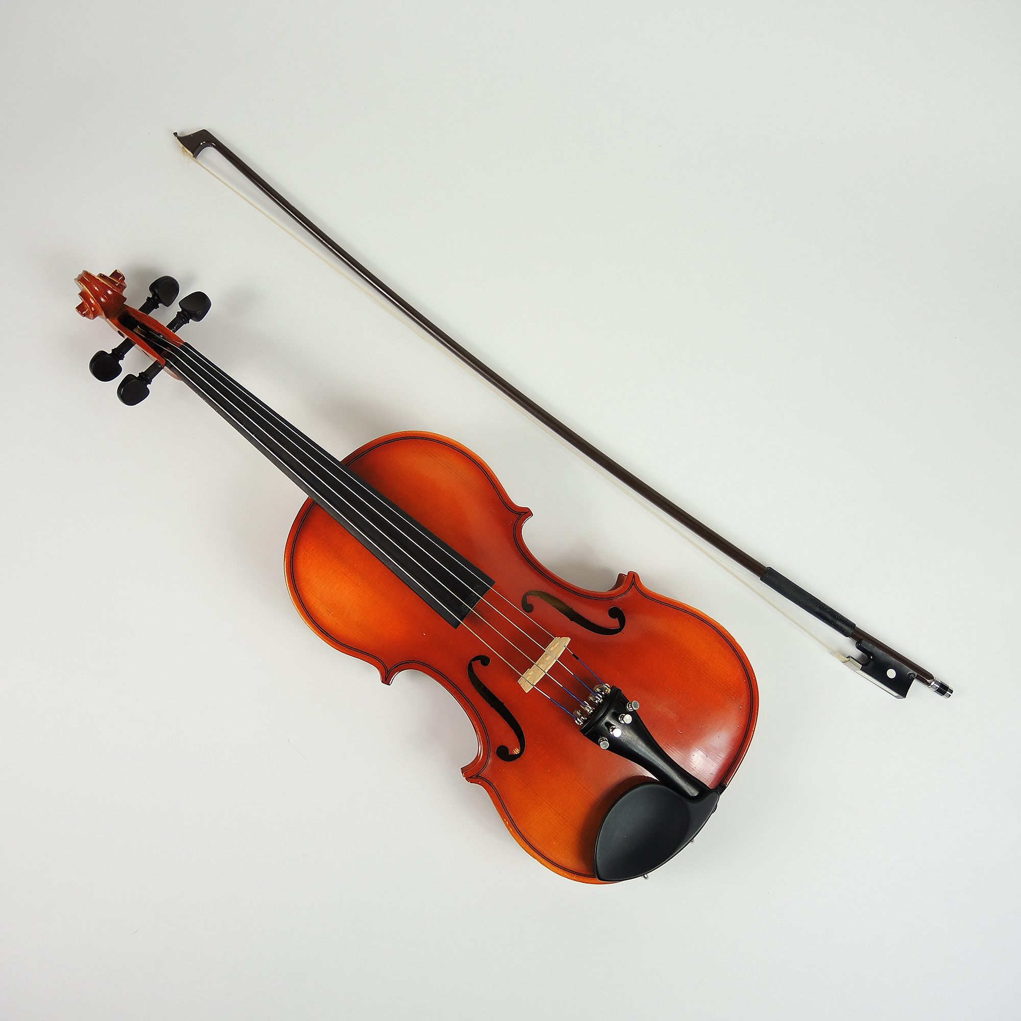 Selmer Aristocrat 3/4 Size Violin and Case EBTH