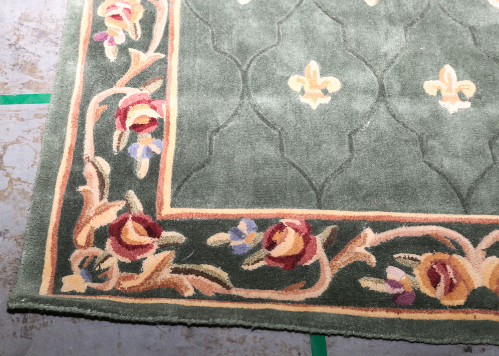 Royal Palace Tufted Wool Area Rug EBTH