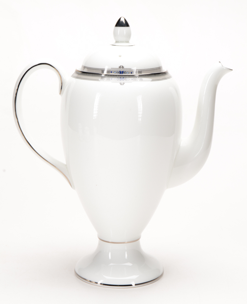 Wedgwood "Amherst" China EBTH