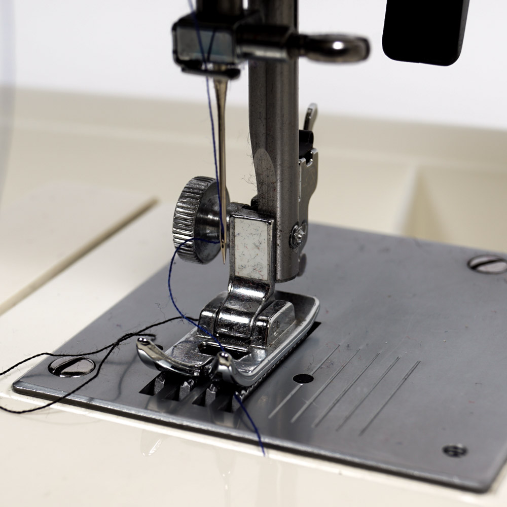 Necchi 3537 Sewing Machine EBTH