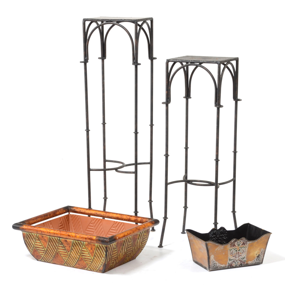 Decorative Metal Stands EBTH