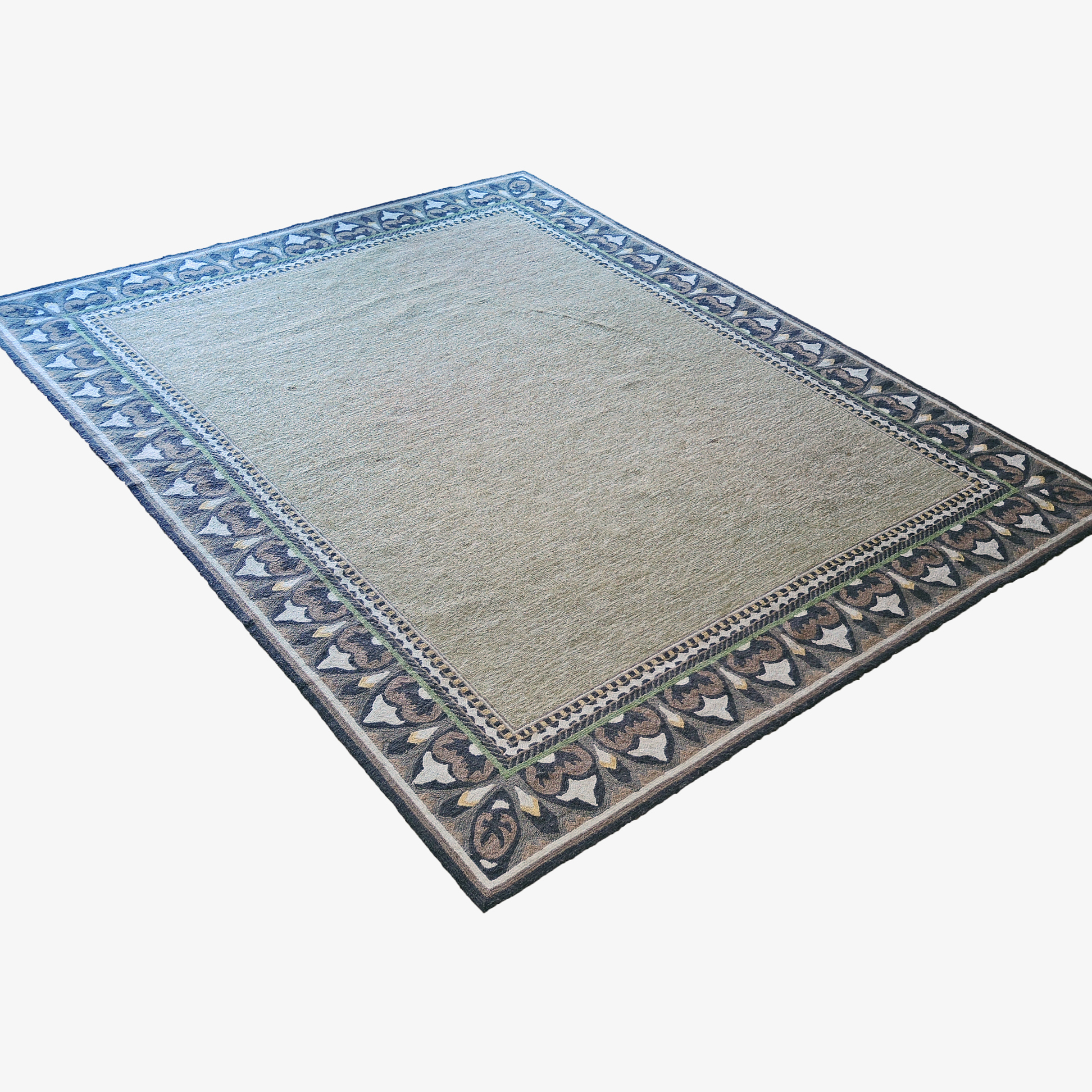Frontgate Hooked Indoor Outdoor Area Rug EBTH