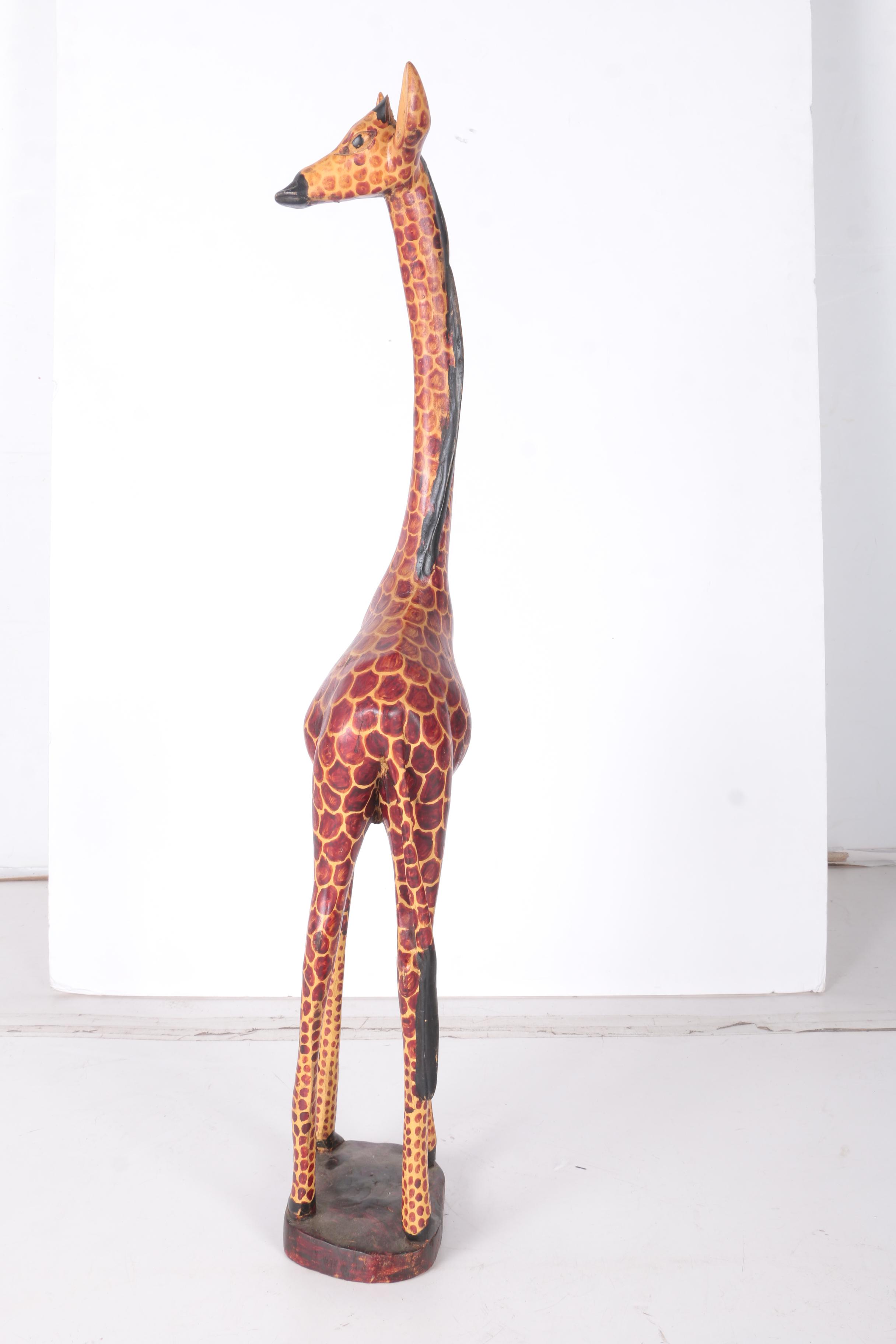 Carved Wood Giraffe Statue EBTH   1515438412876 260d0d09d750e78a9de1fab1690a7af299a3a35eac897af5c6d20a88f25b8719.JPG