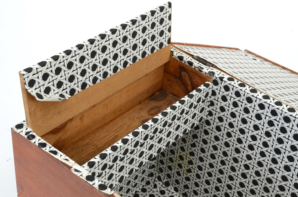 Antique Pine Dovetail Blanket Chest EBTH