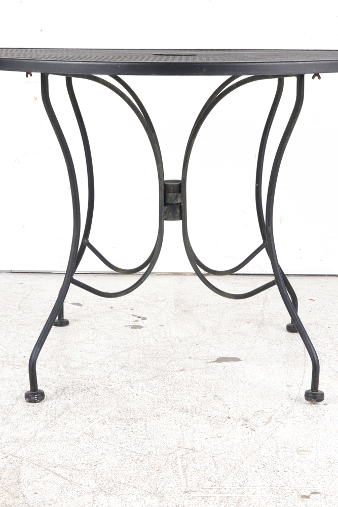 Black Metal Patio Table and Armchairs EBTH