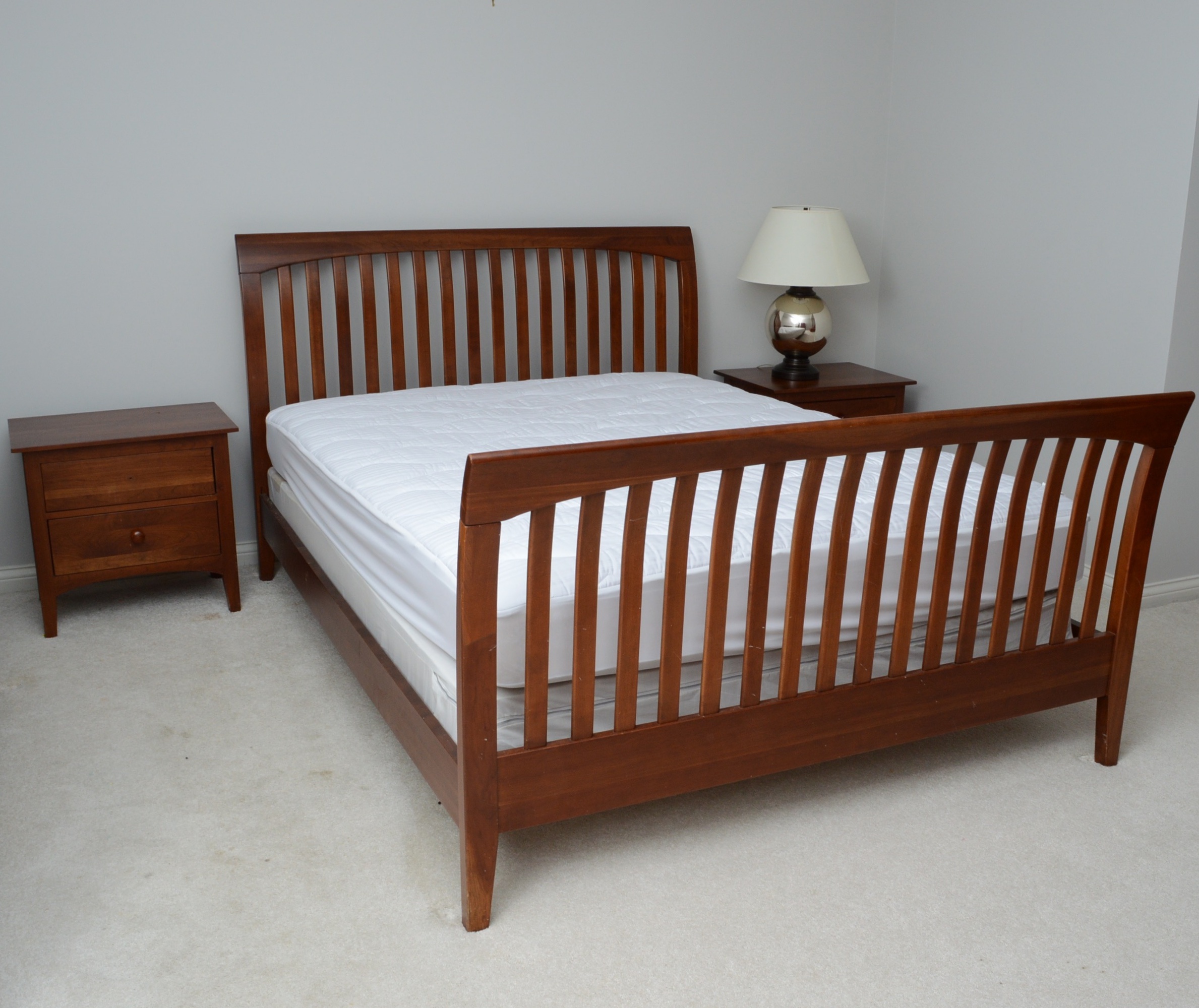 Ethan Allen American Impressions Cherry Bed Frame EBTH   DSC 0196 