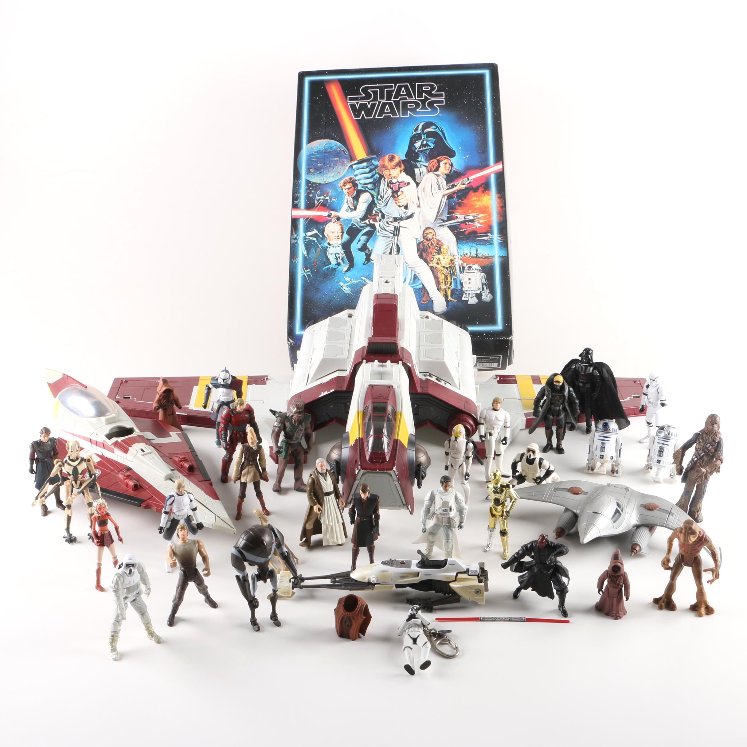 star wars action figures and ships
