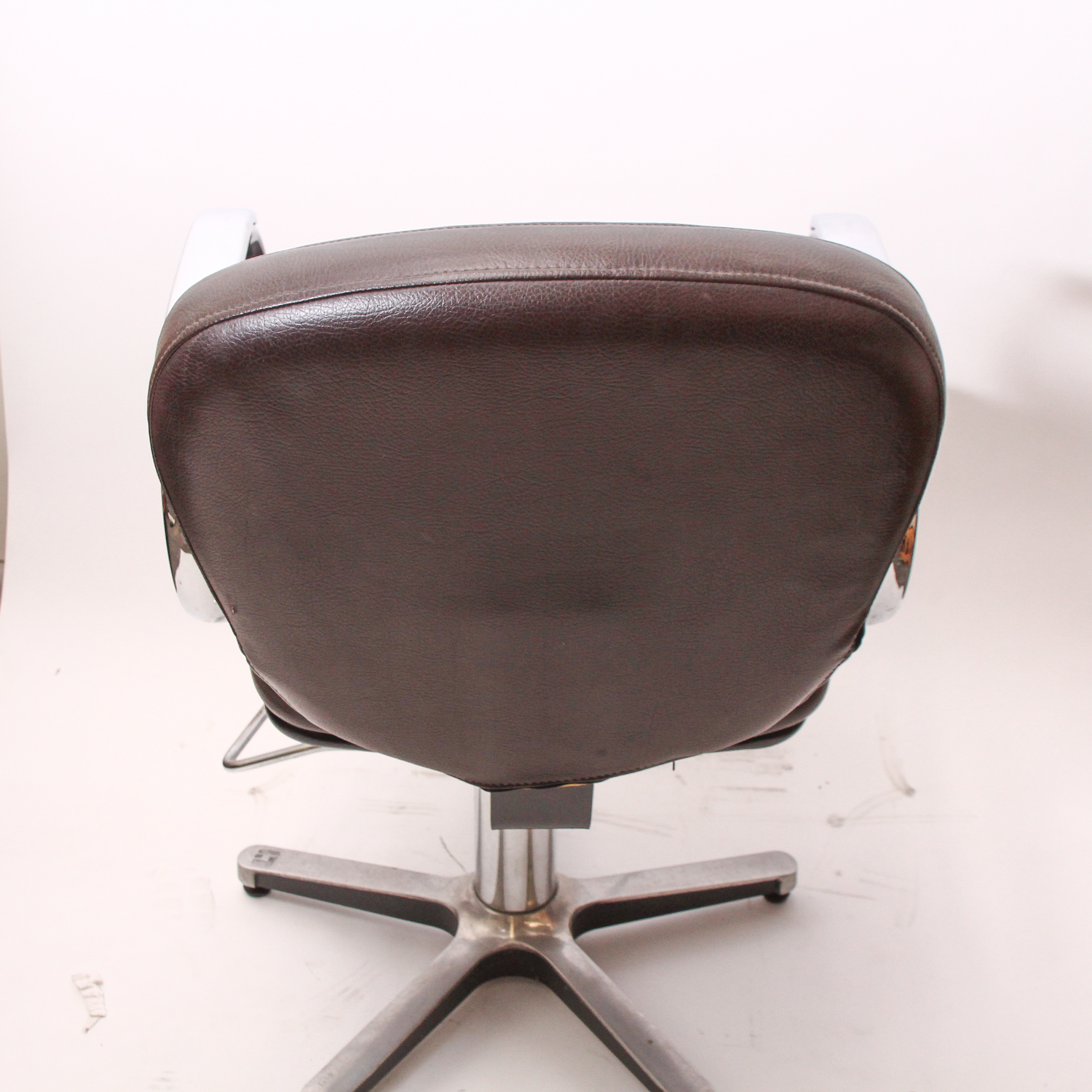 Brown Leather Salon Chair by Takara Belmont EBTH