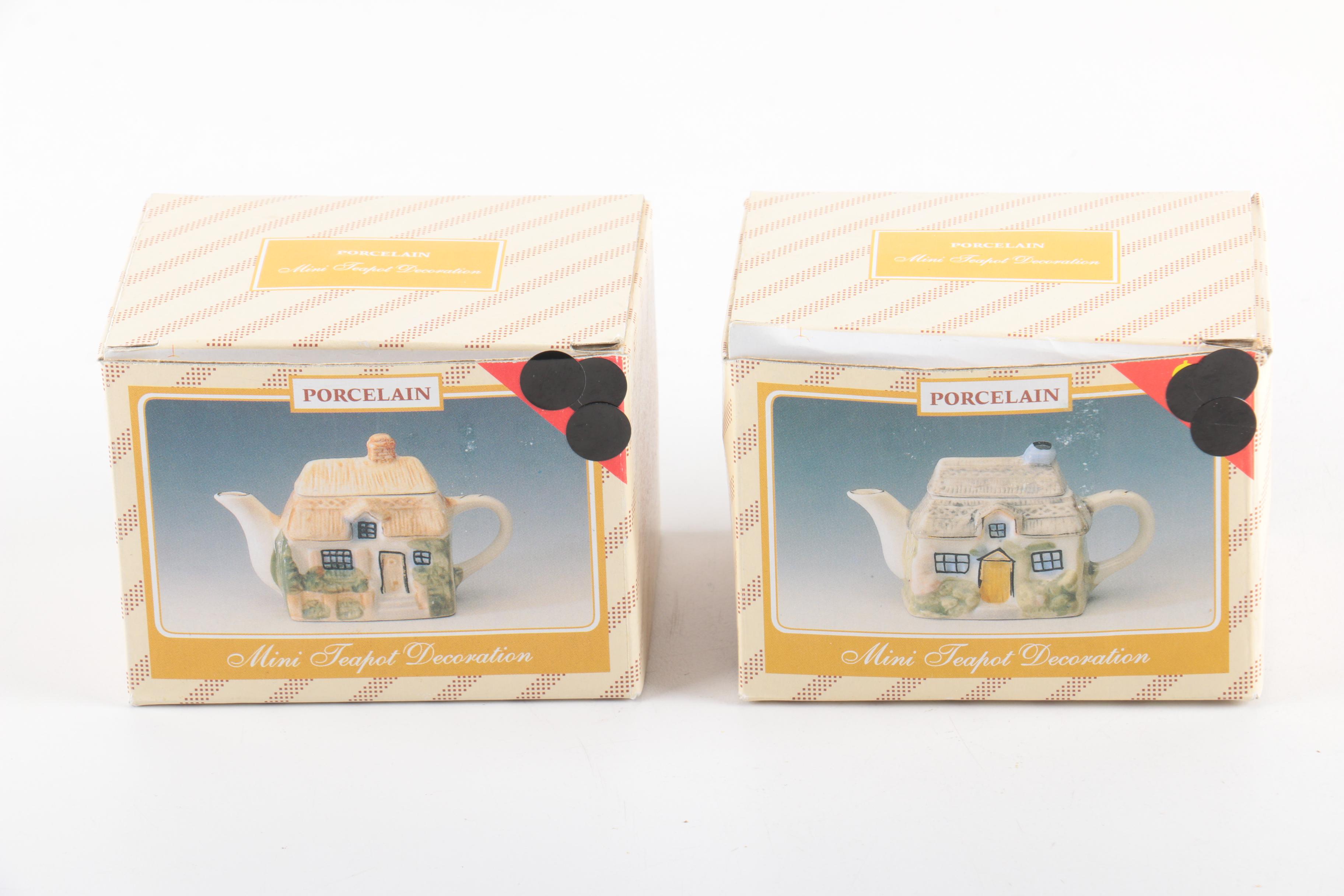 Decorative Mini Cottage Teapots EBTH