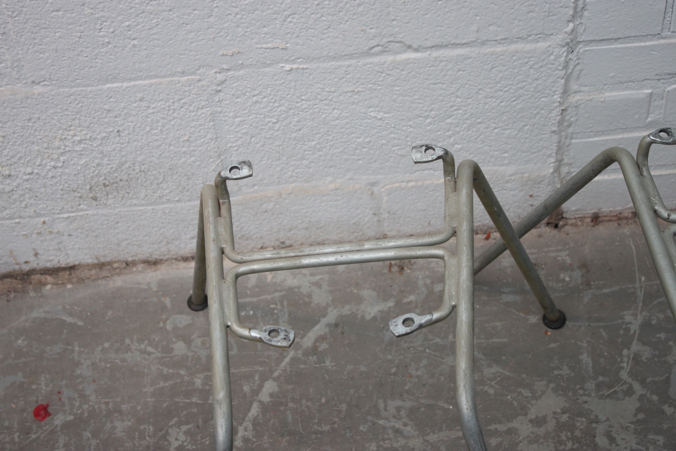 Vintage Herman Miller Shell Chair Style Metal Chair Frames EBTH