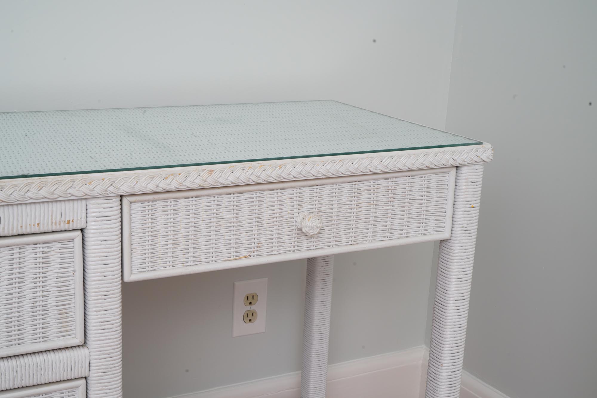 Henry Link Wicker Desk and Chair EBTH