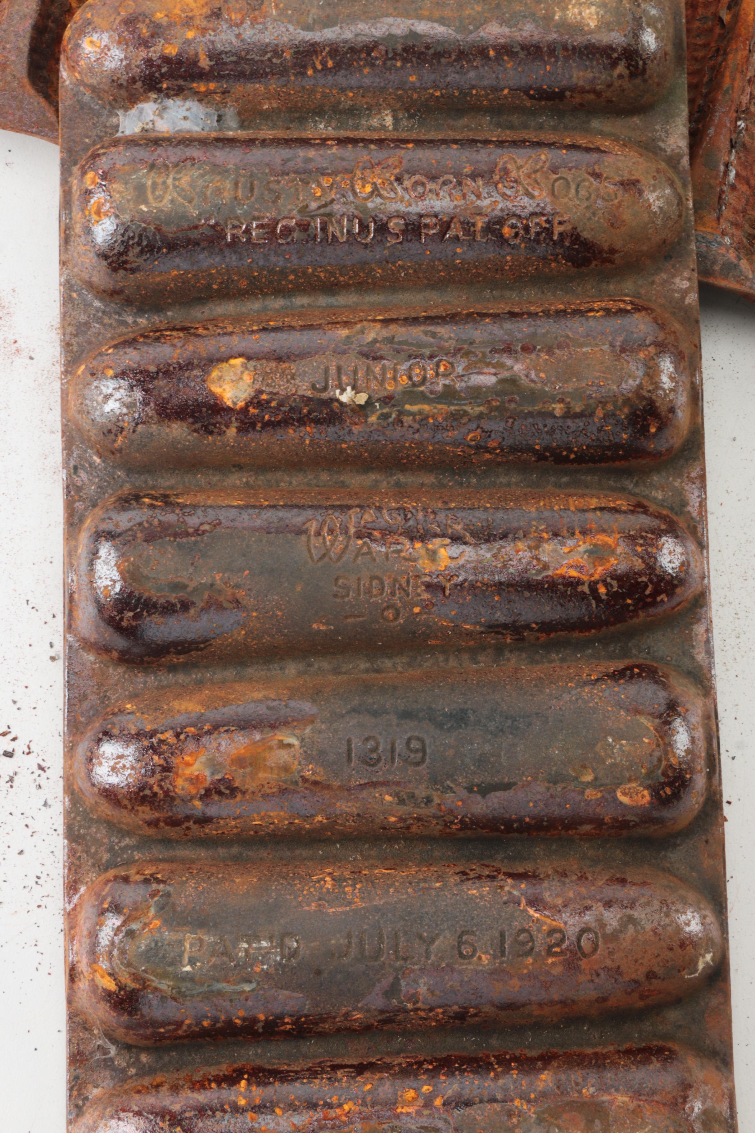 Vintage Wagner Ware Cast Iron Cornbread Molds EBTH