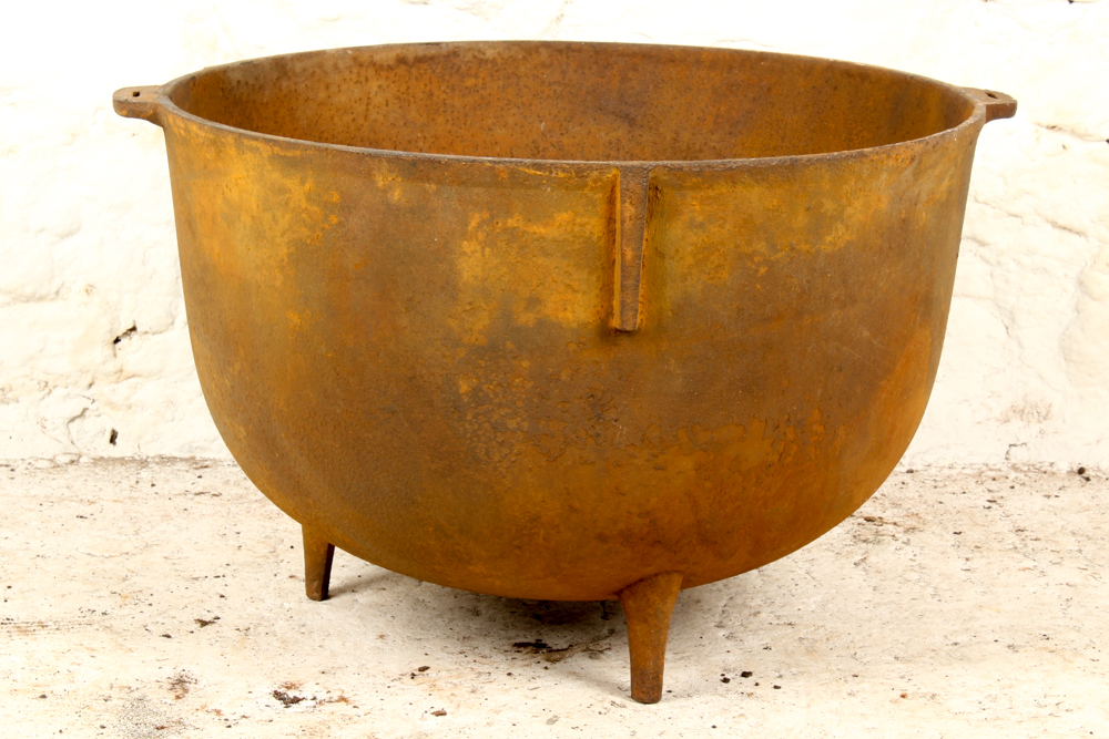 Large Cast Iron Cauldron EBTH