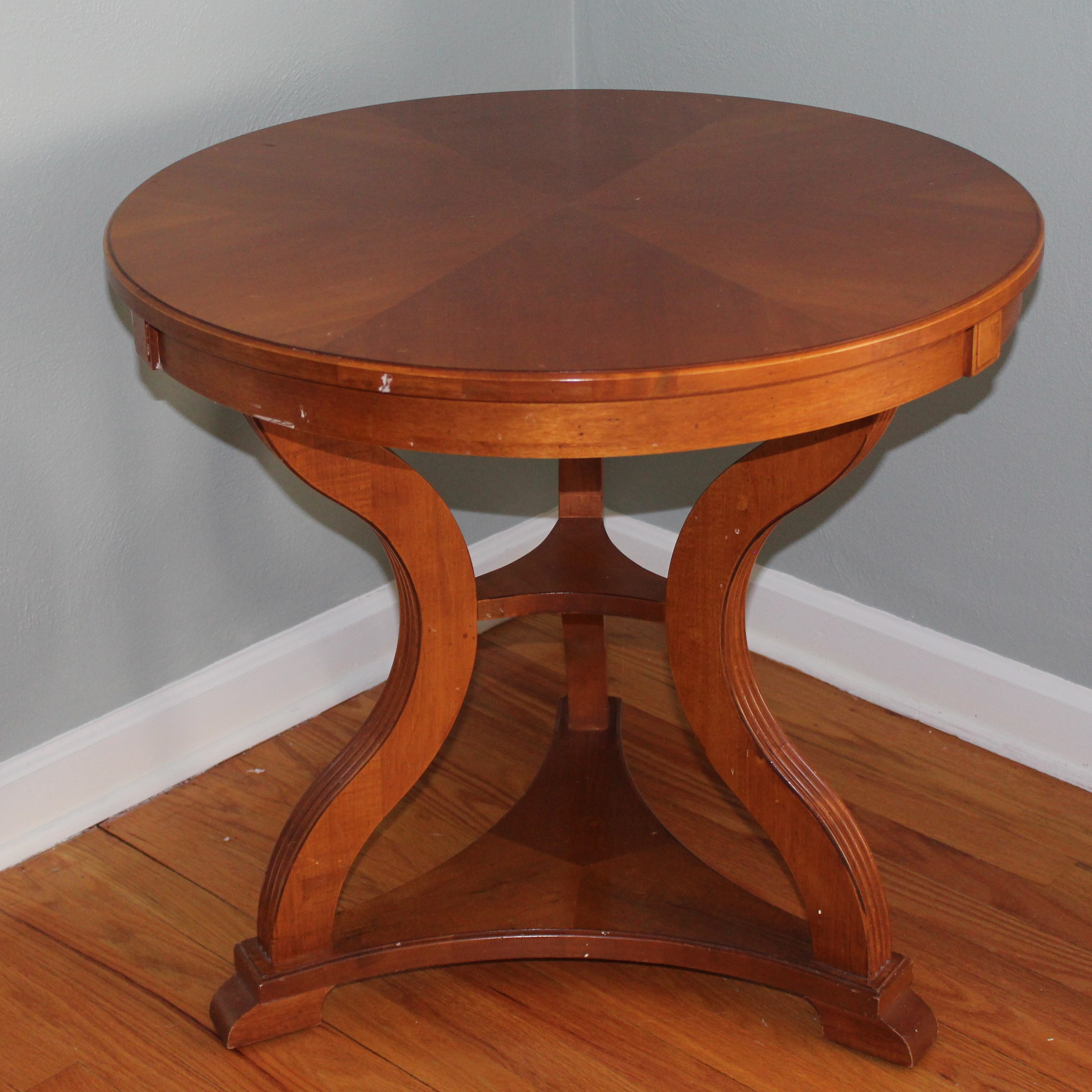 Accent Table by Ethan Allen EBTH