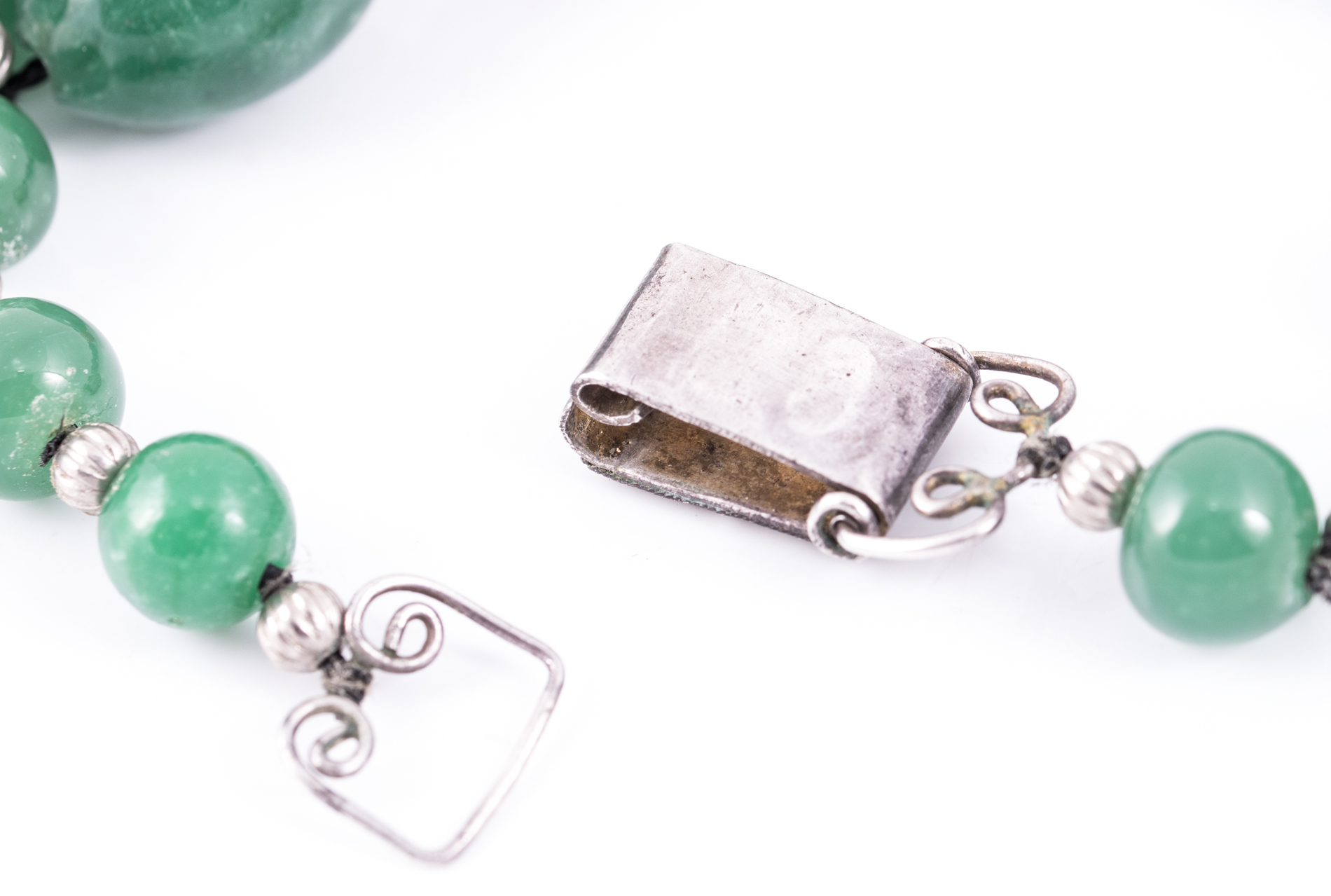 Sterling Silver Glass Bead Necklace EBTH