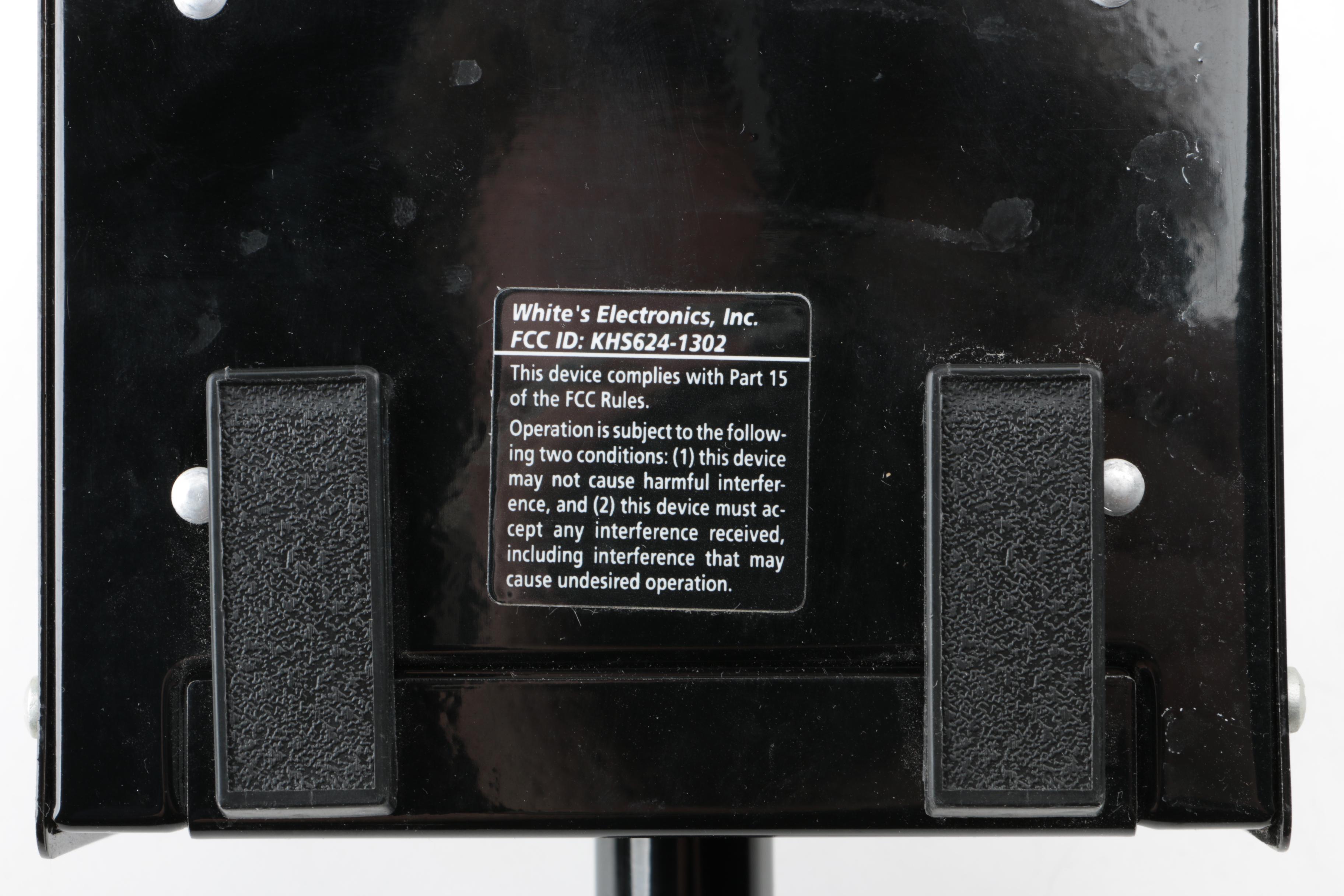 White's GMT Goldmaster E-Series Metal Detector | EBTH