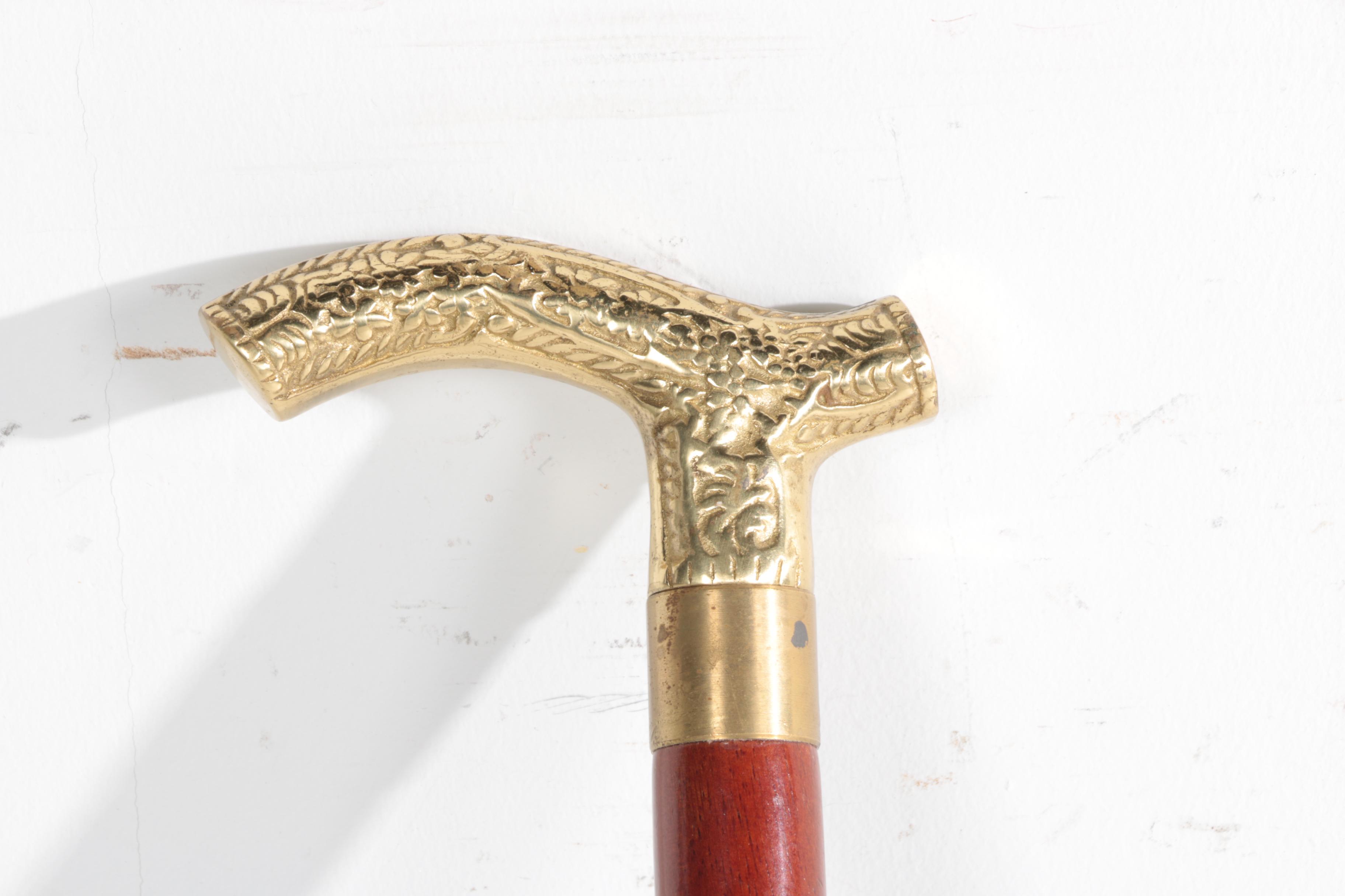 Vintage Walking Stick with Hidden Glass Flask EBTH