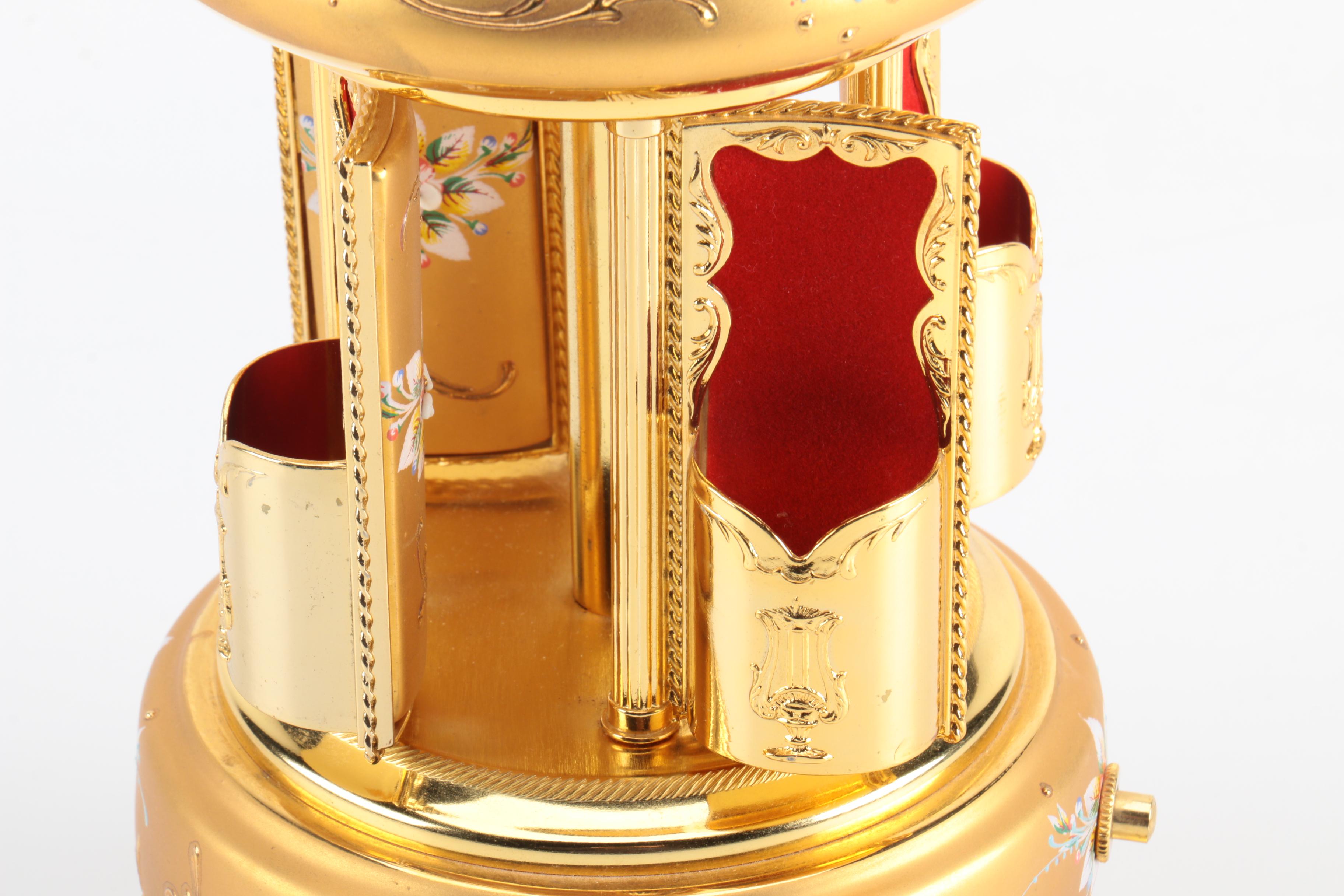 Sylvia Musical Carousel Cigarette or Lipstick Holder EBTH