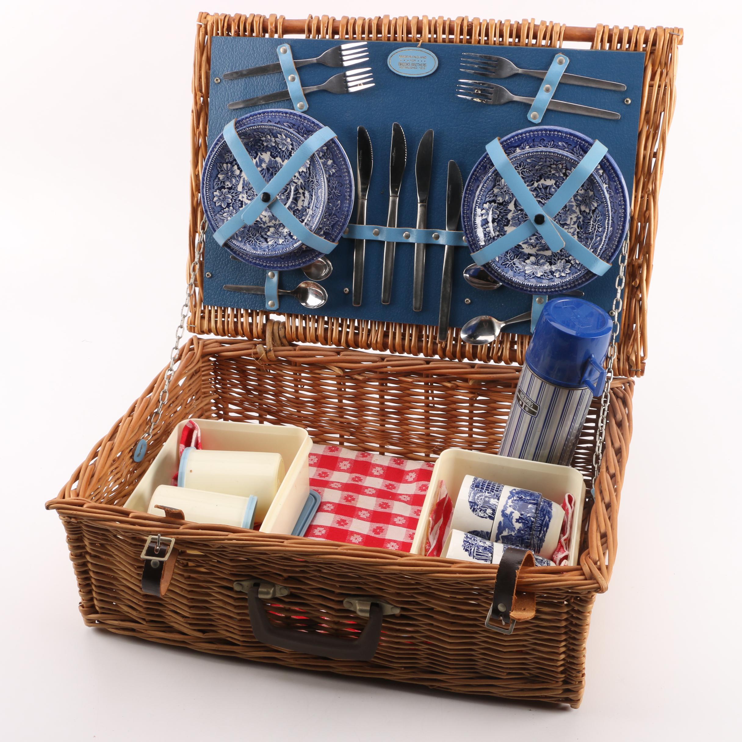 Vintage Brooks Brothers Picnic Basket with Assembled Tableware EBTH