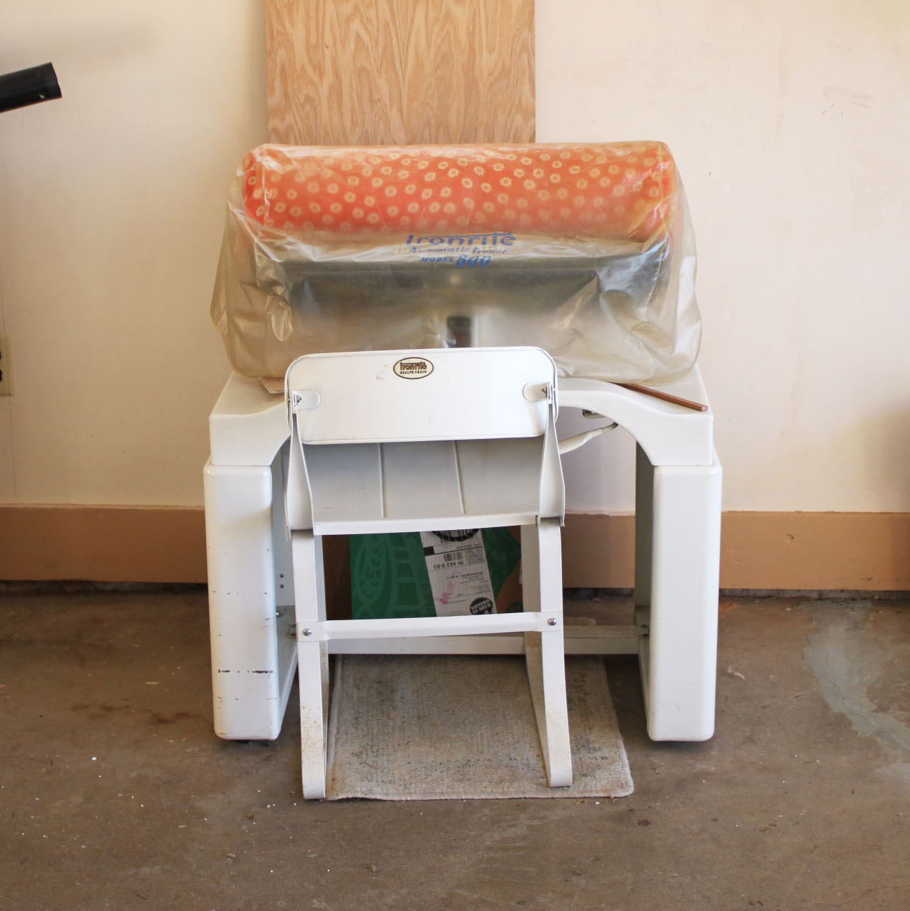 Ironrite Automatic Model 800 Automatic Ironer EBTH