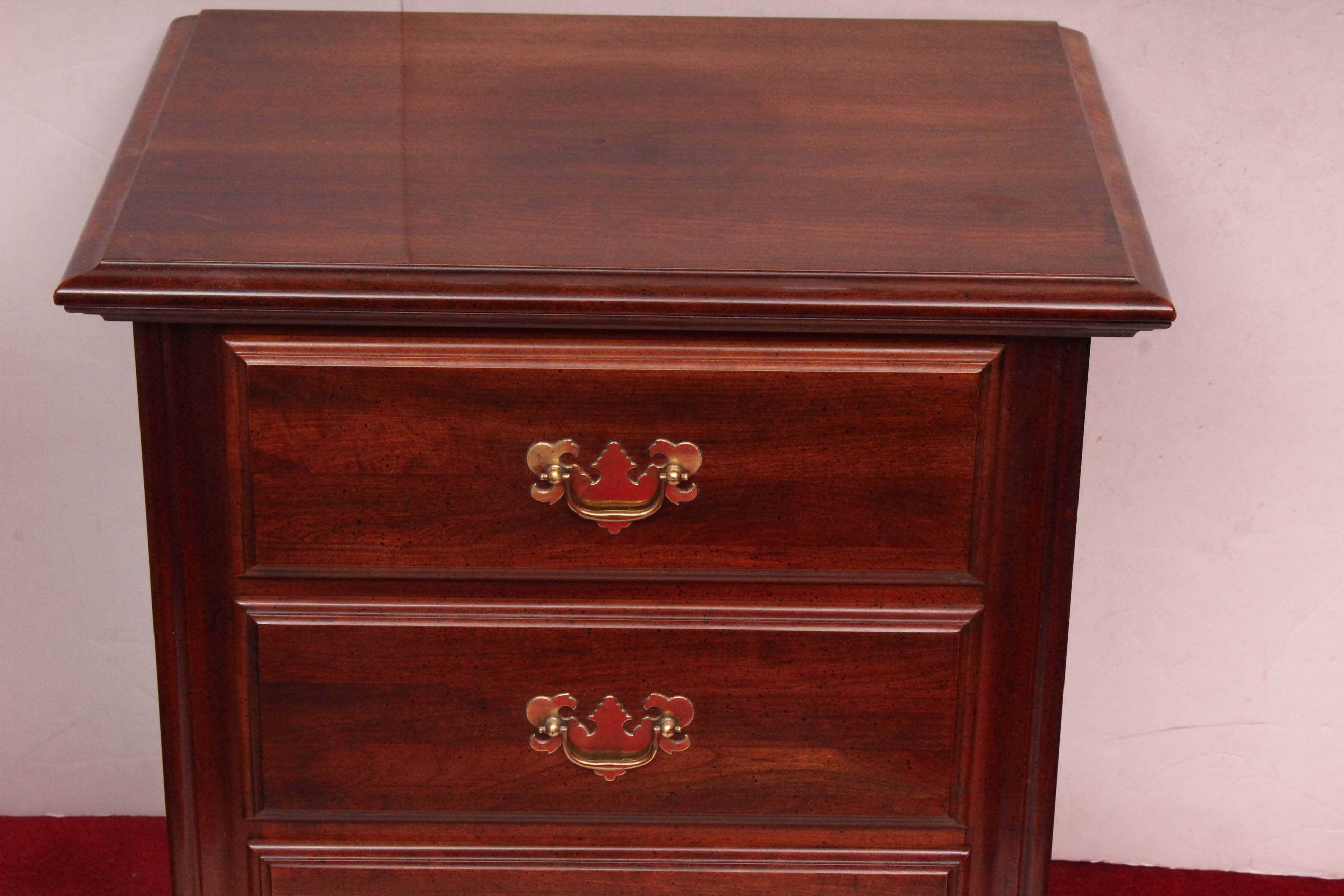 Pair of Vintage Cherry Nightstands EBTH