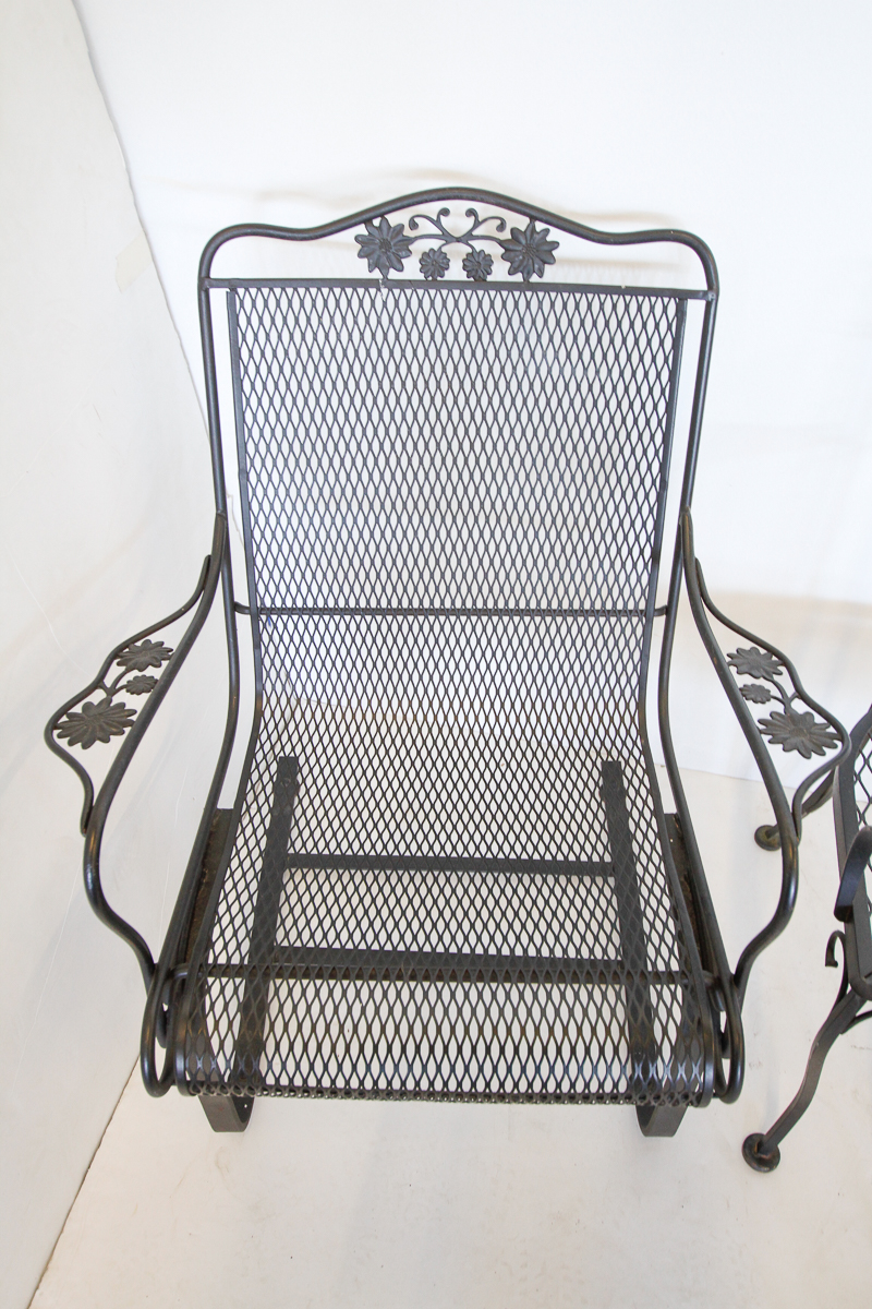 Vintage Metal Patio Set EBTH