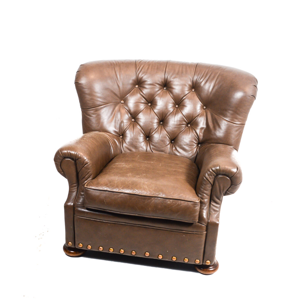 Sealy Chocolate Brown Leather Club Chair | EBTH