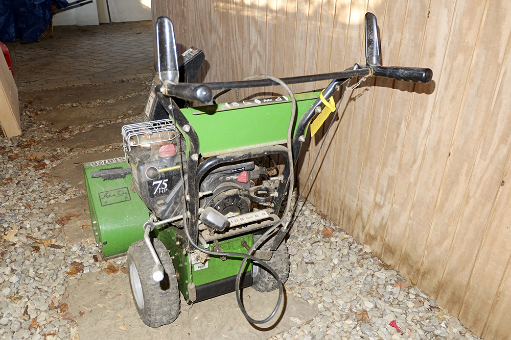 Frontier ST0726 Snowblower EBTH