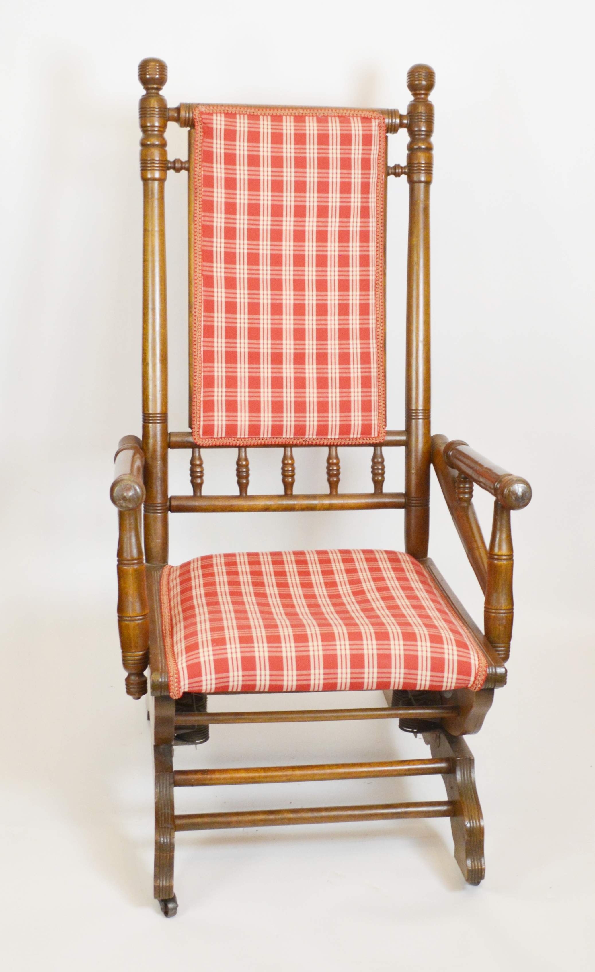 Antique Eastlake Platform Rocking Chair | EBTH