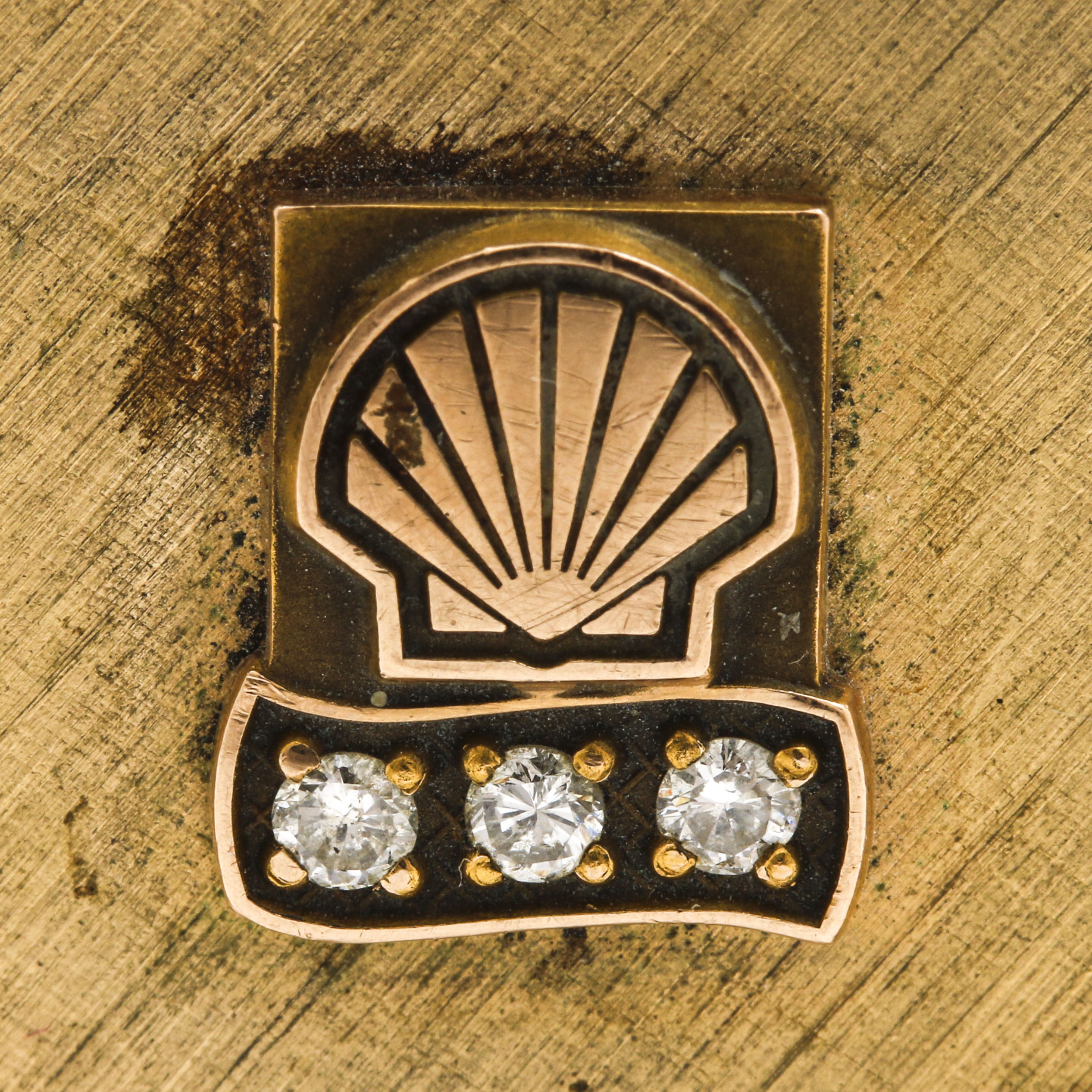 Gold Filled Diamond Belt Buckle With 10K Yellow Gold Shell Symbol EBTH