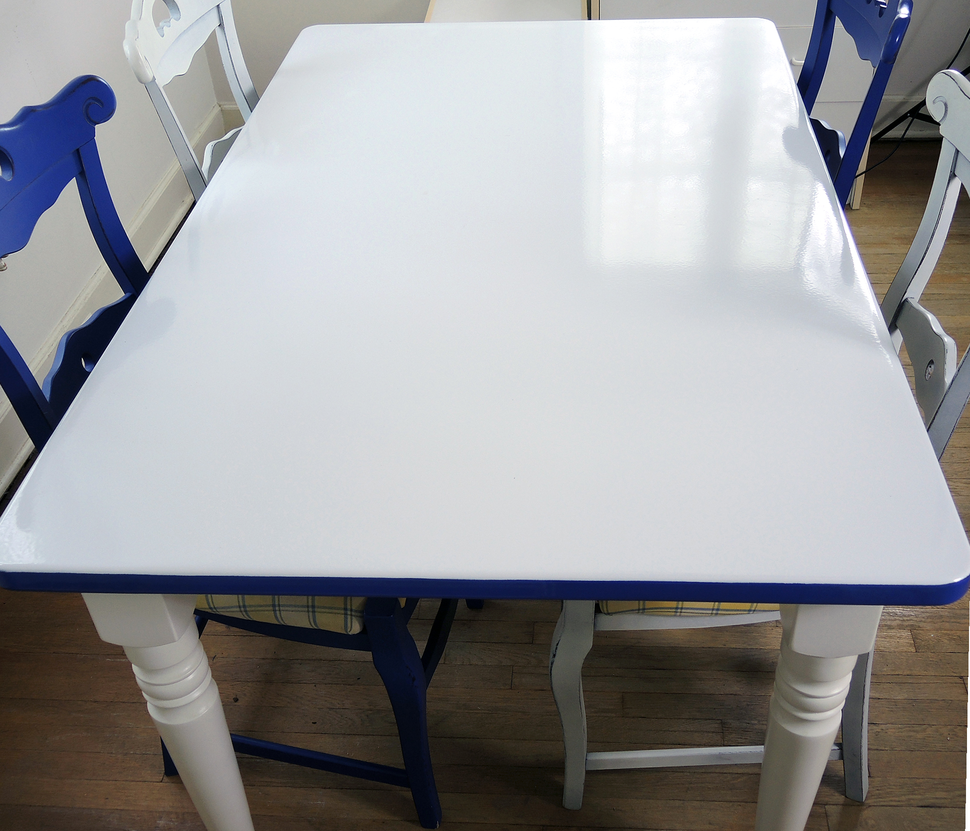 Arhaus White Enamel Top Table and Chairs EBTH