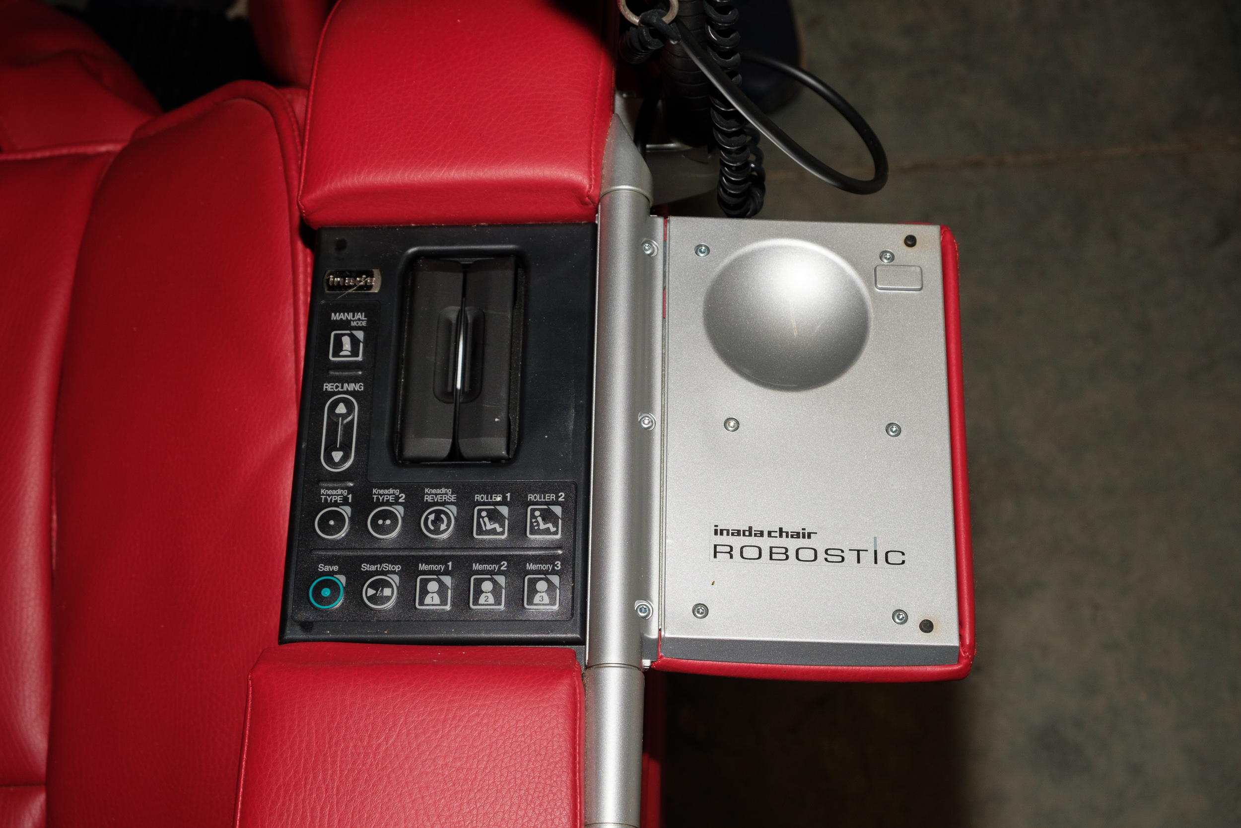 Inada Robostic Massage Chair EBTH