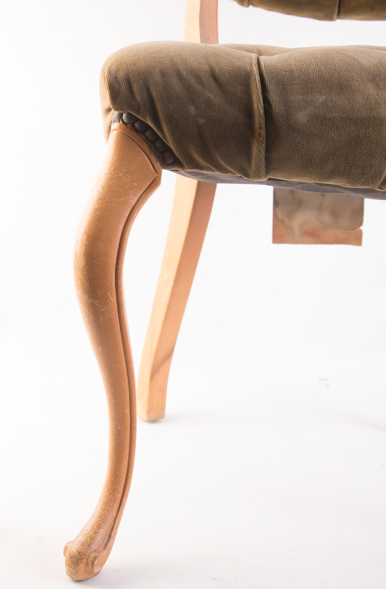 Vintage Queen Anne Parlor Chairs EBTH