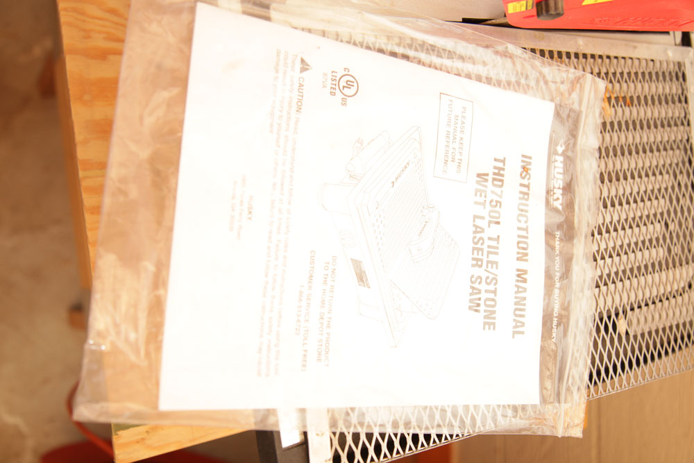 Husky THD750L Tile and Stone Wet Laser Saw EBTH