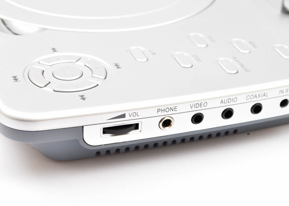 Spectroniq PDV700 Portable DVD Player EBTH