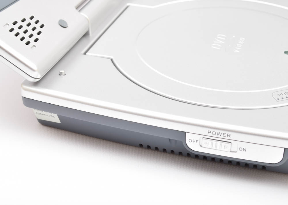 Spectroniq PDV700 Portable DVD Player EBTH