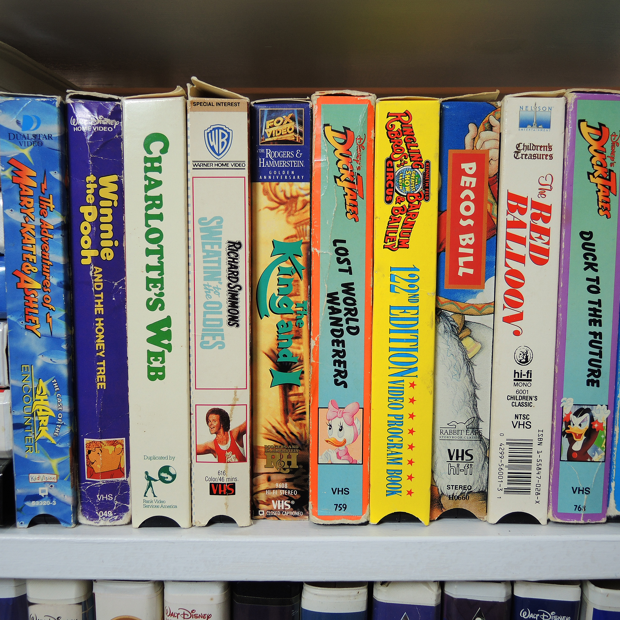 Assortment of VHS Tapes Featuring Walt Disney EBTH