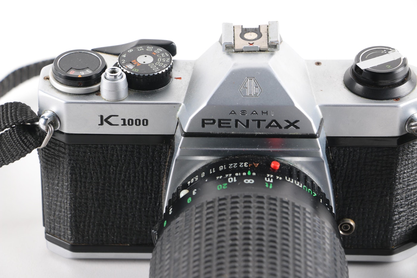 Vintage Asahi Pentax K1000 Camera With Accessories Ebth