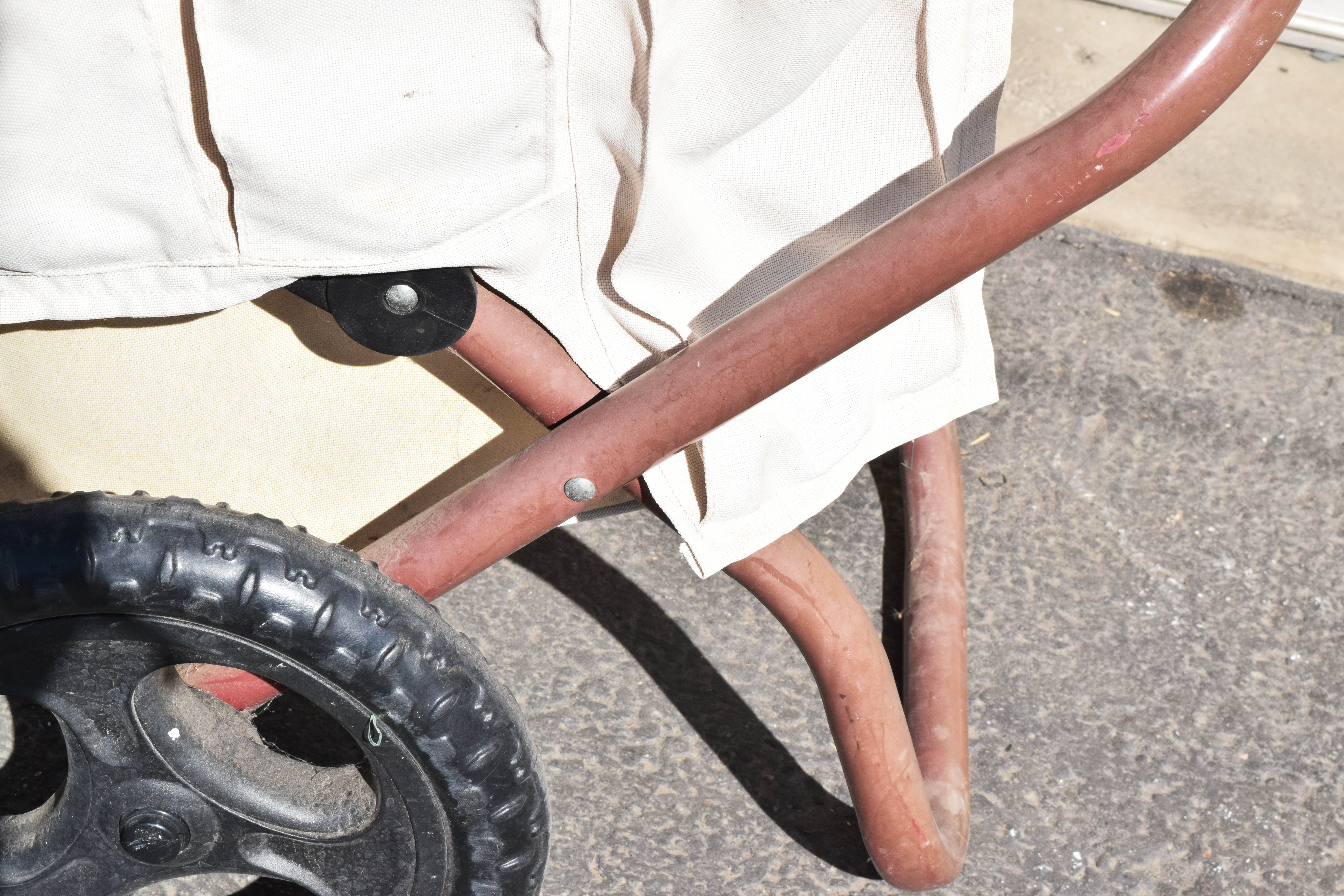 Ames "Softside" Garden Cart EBTH