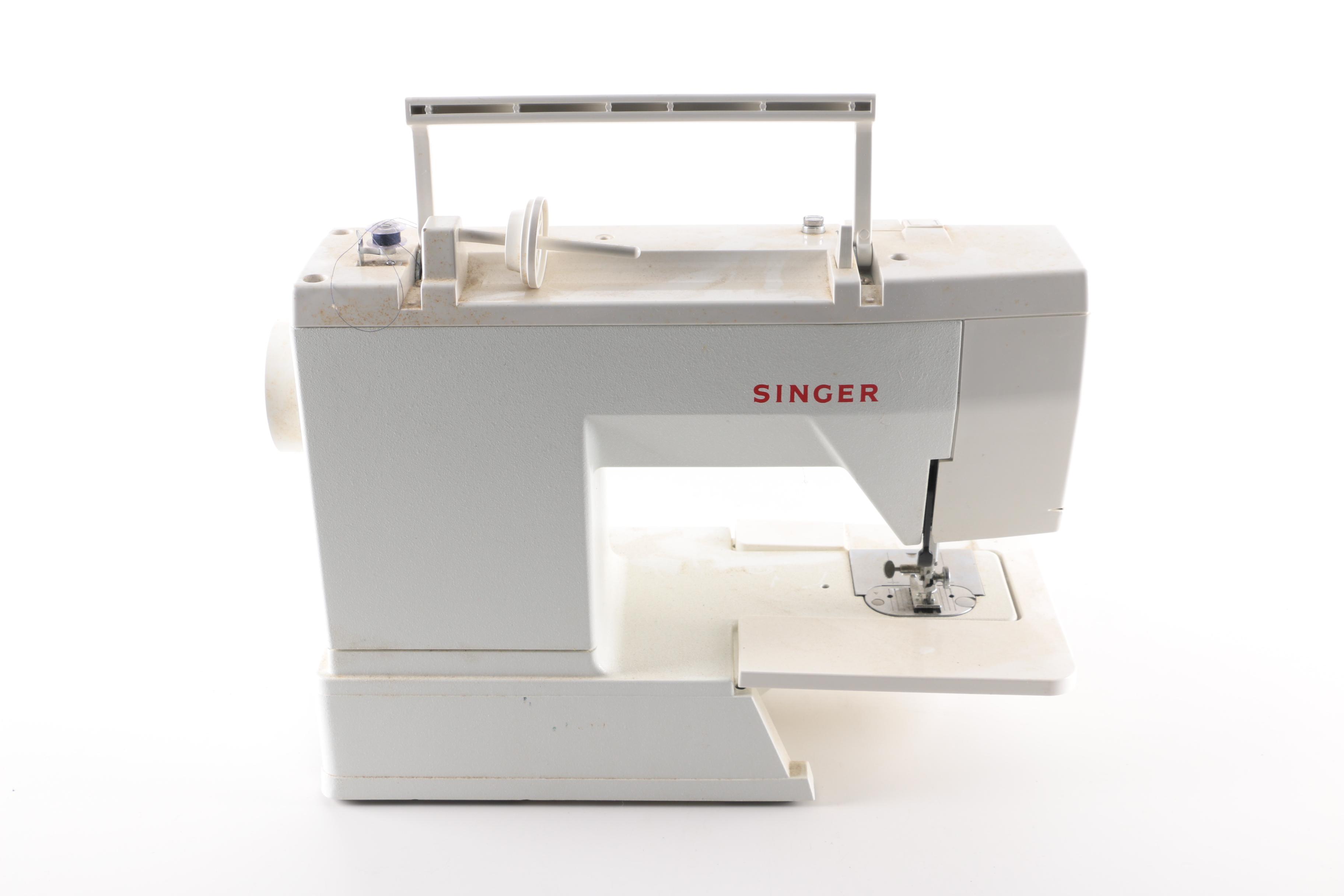 Singer Model 4562 T Sewing Machine EBTH