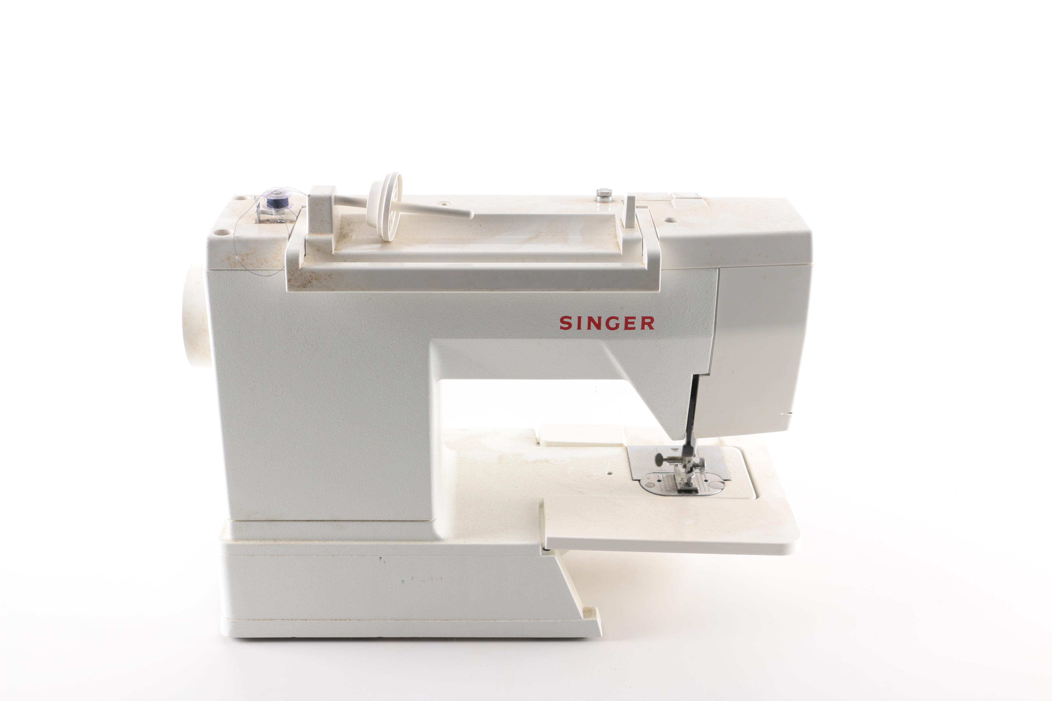 Singer Model 4562 T Sewing Machine EBTH