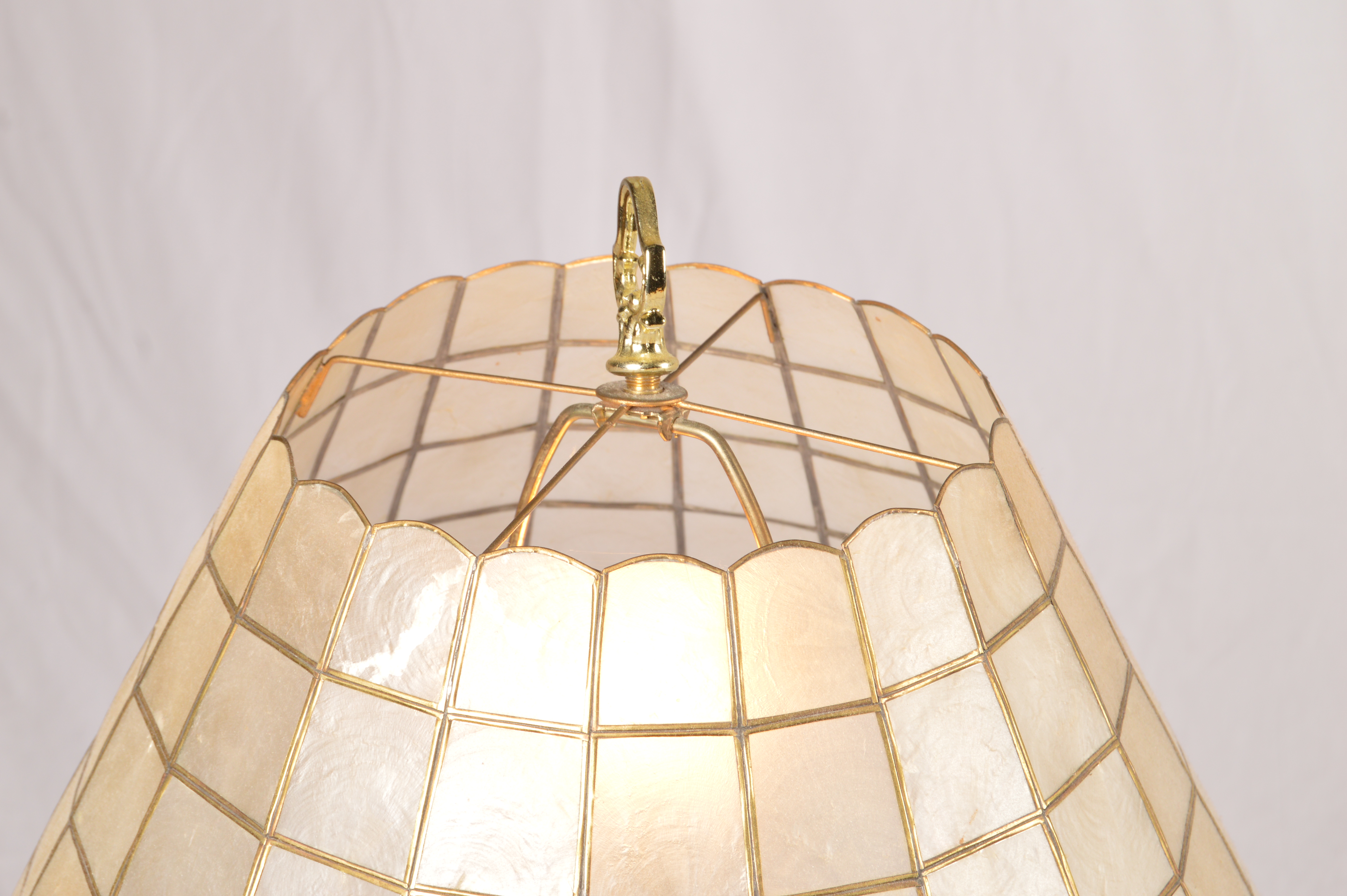 Classical Brass Lamp with Shell Shade | EBTH