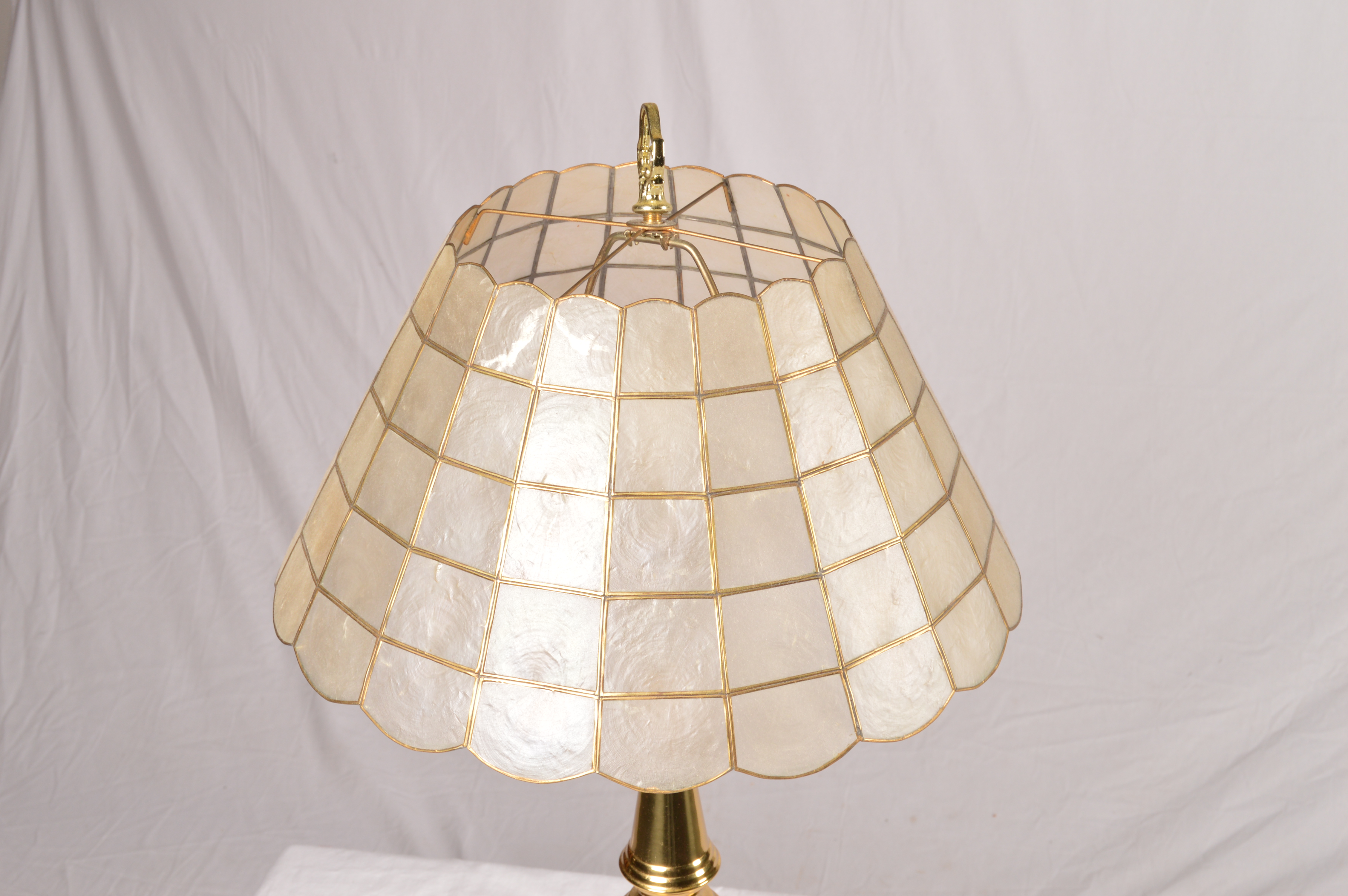 Classical Brass Lamp with Shell Shade | EBTH