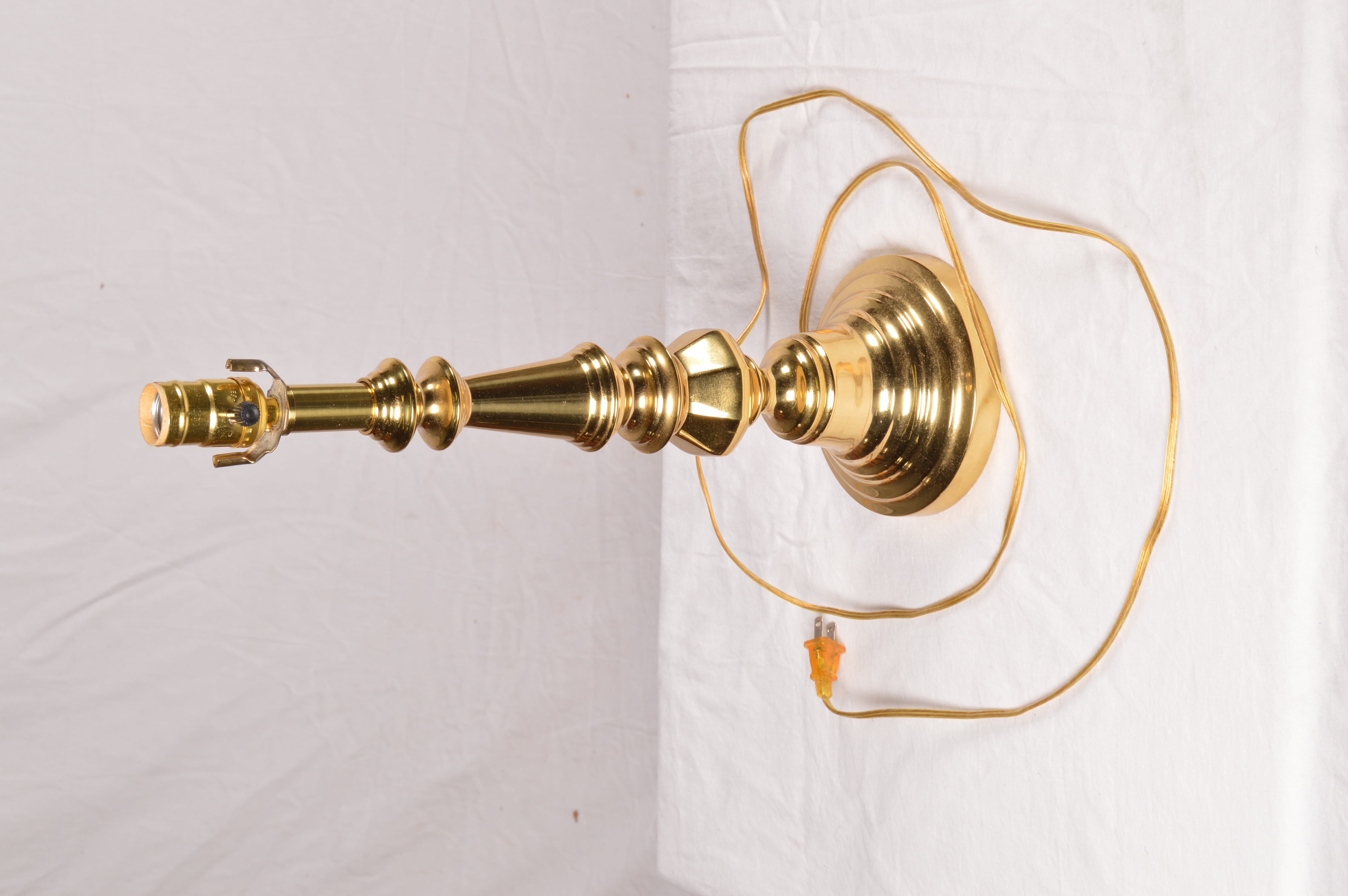 Classical Brass Lamp with Shell Shade | EBTH