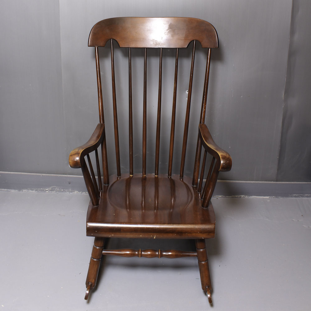 Early American Style Boston Rocking Chair Ebth