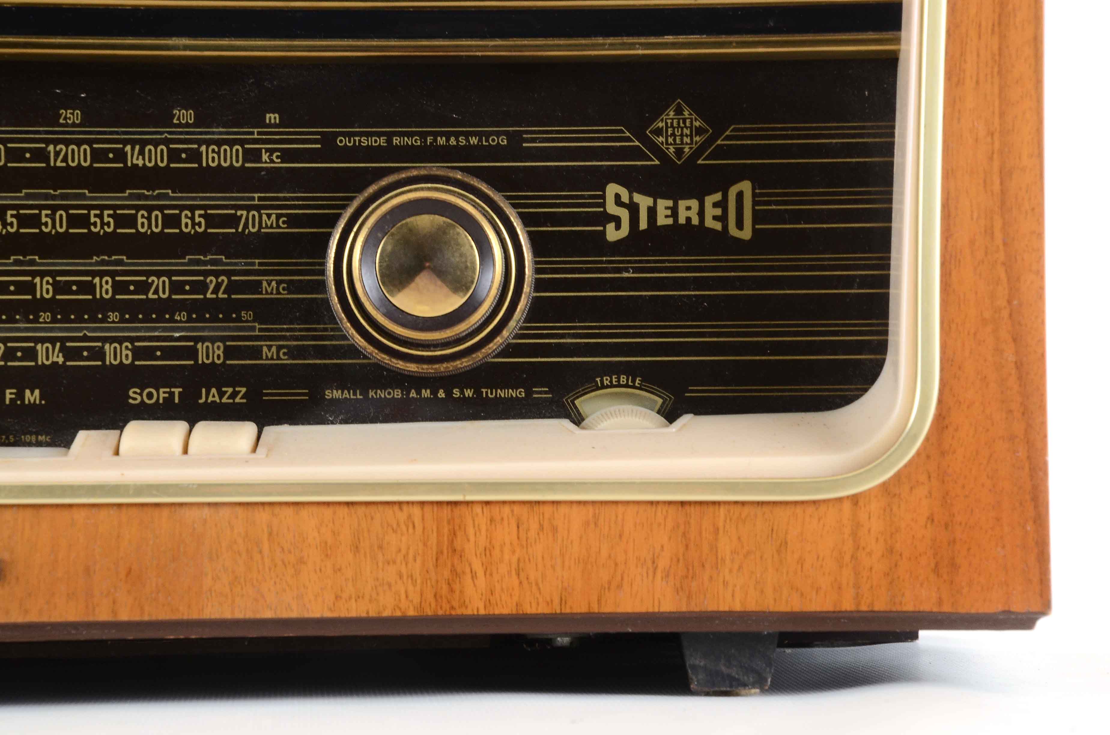 Vintage Telefunken "Allegro" 5083W HiFi Tube Radio EBTH