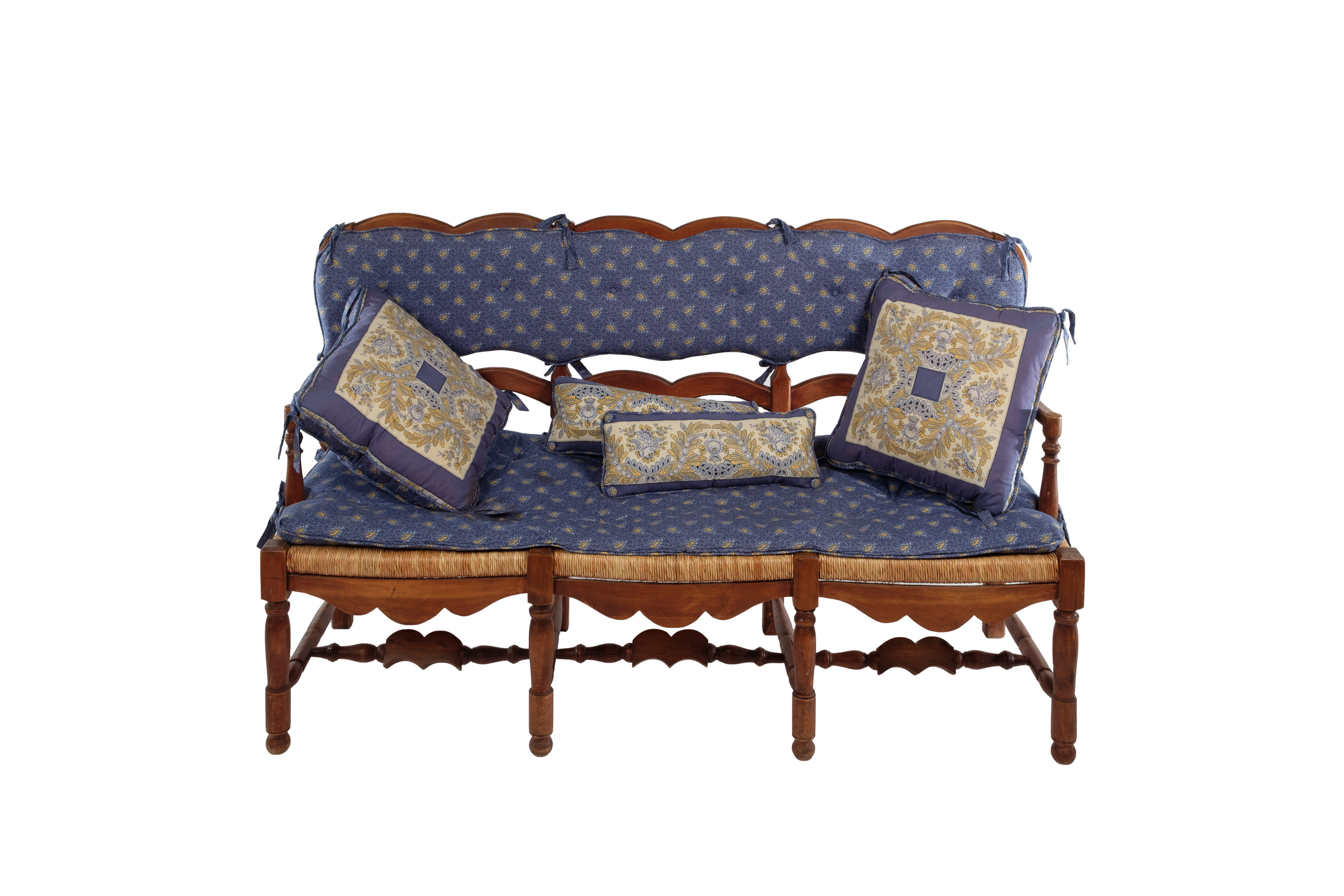 French Country Style Bench Ebth