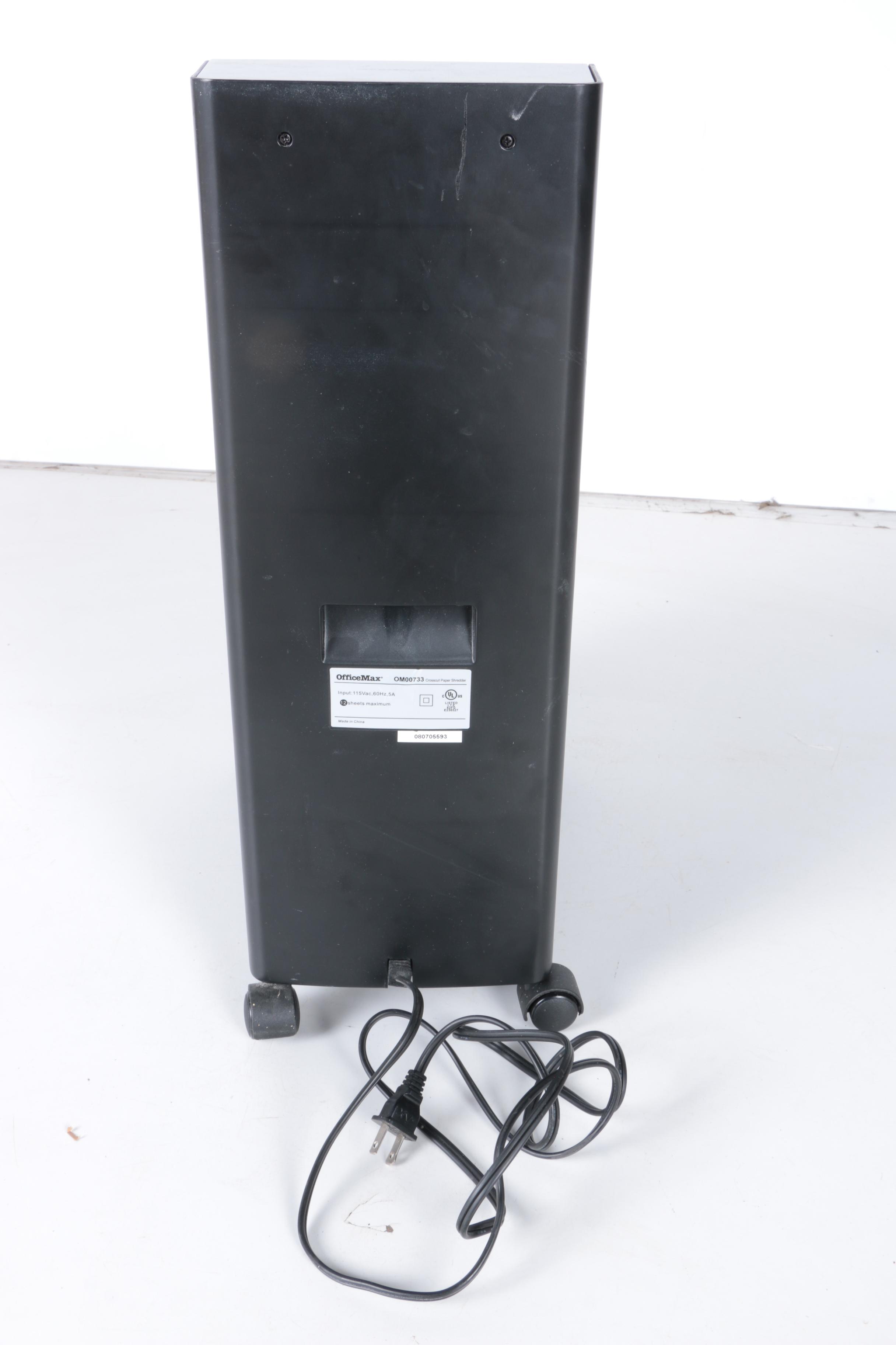 Office Max OM00733 Crosscut Paper Shredder EBTH