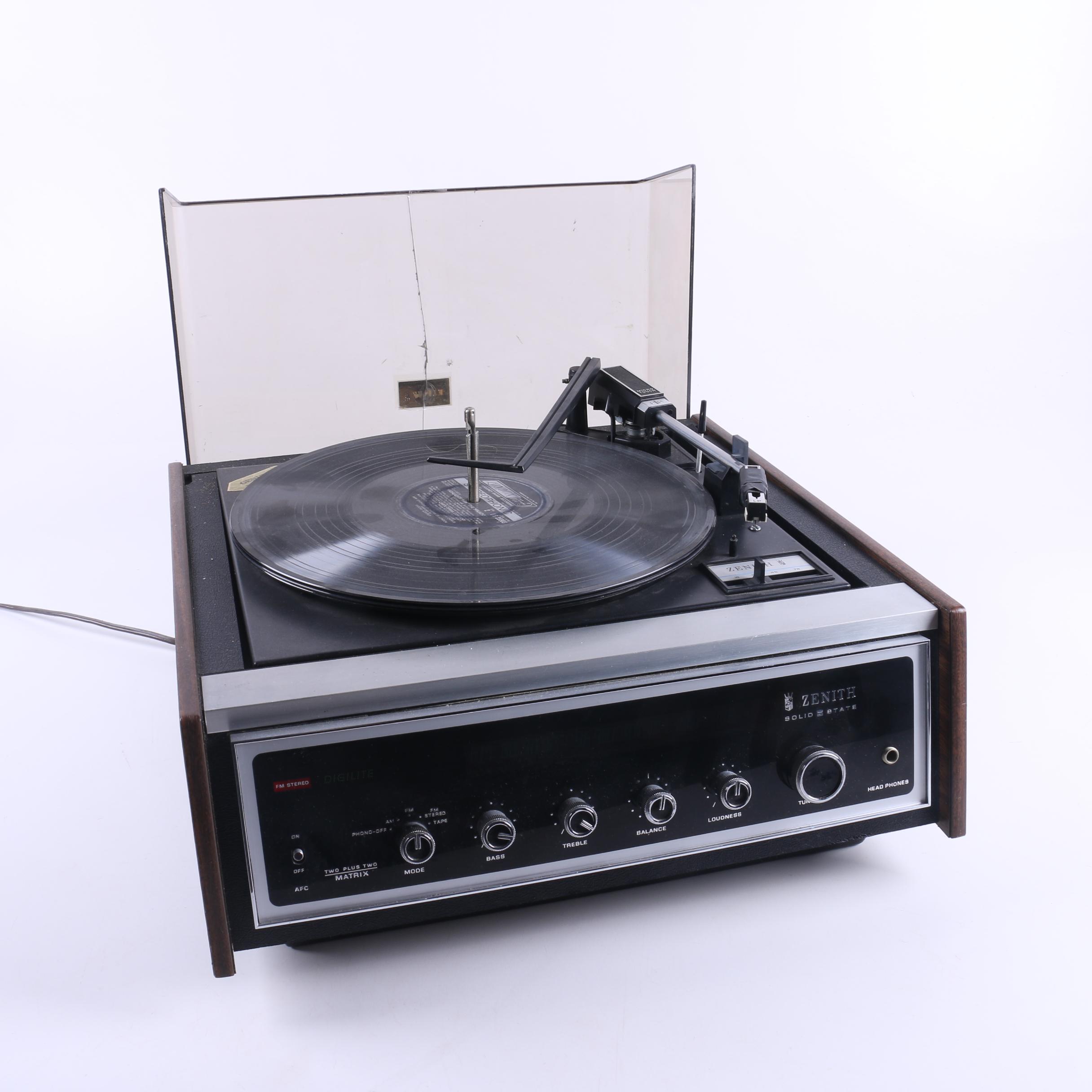 Zenith Solid State FM Stereo Record Player EBTH